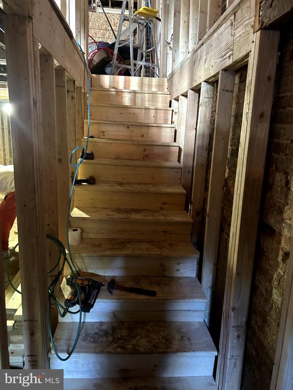 335 N BRUCE STREET