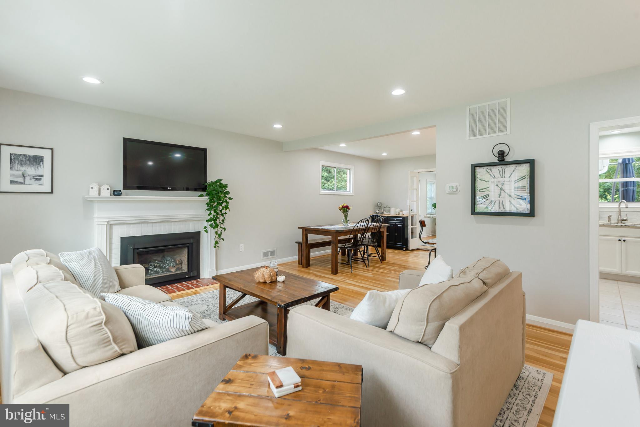14 RIDGEFIELD ROAD