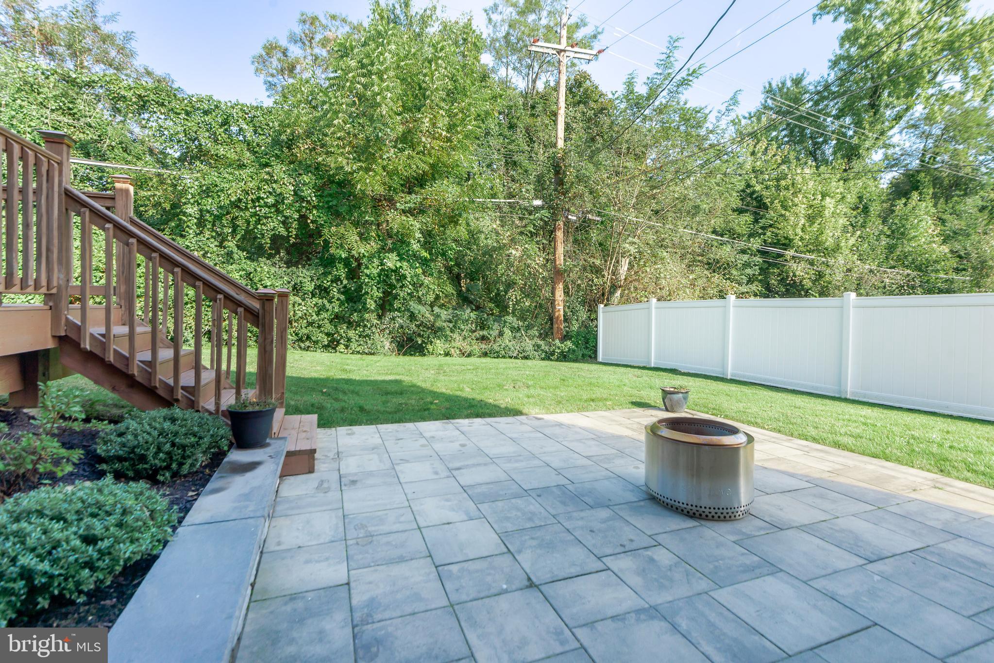 14 RIDGEFIELD ROAD