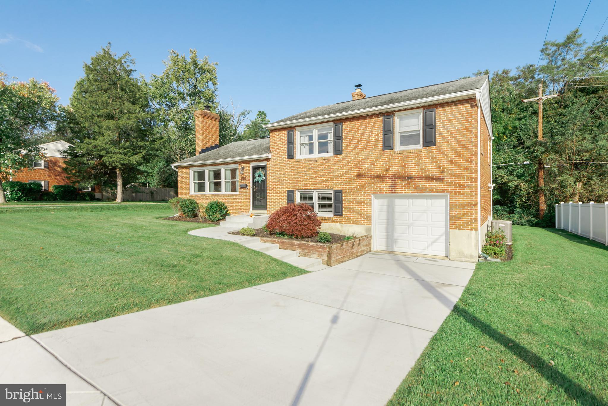 14 RIDGEFIELD ROAD