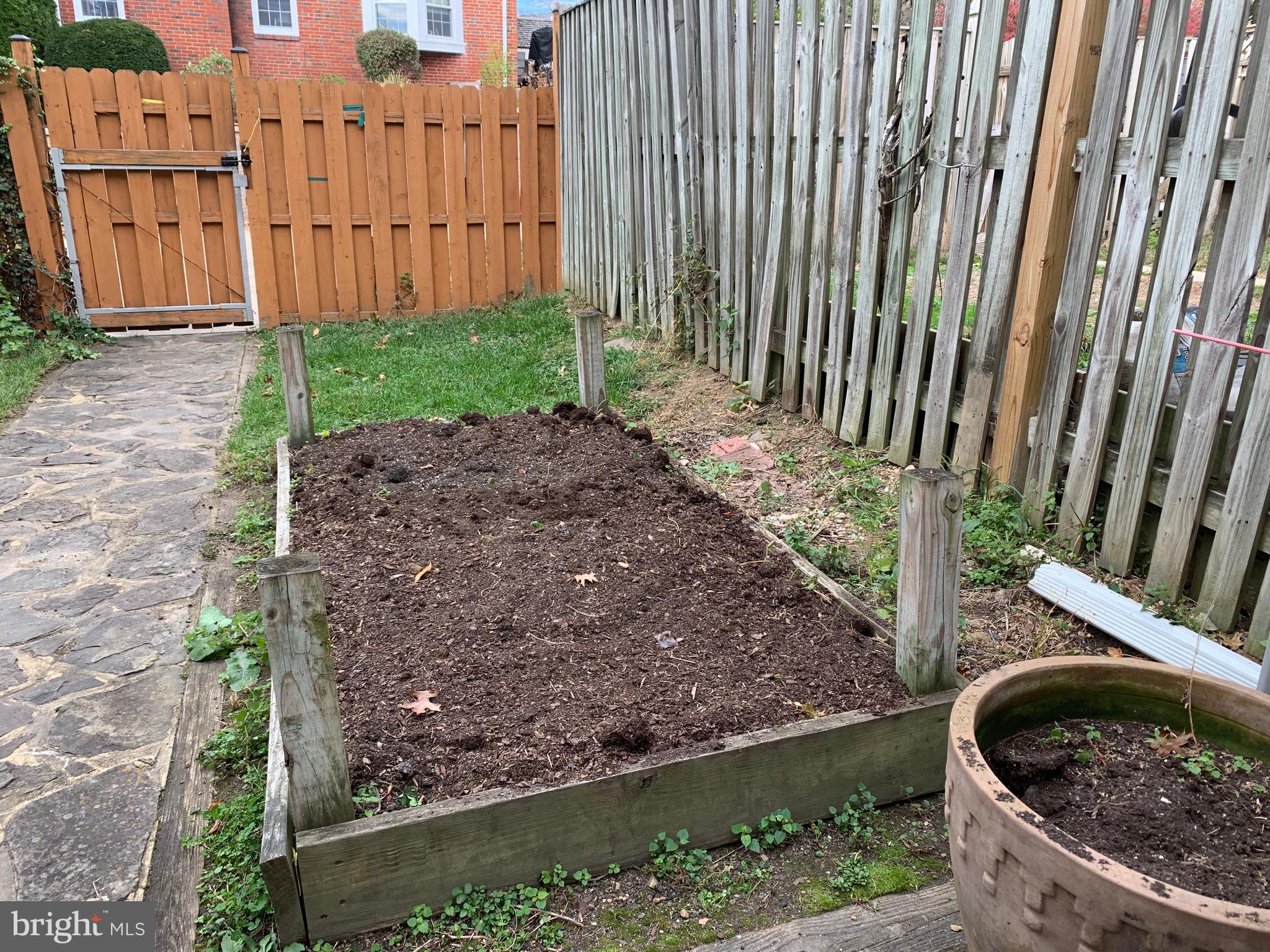 8524 PLEASANT PLAINS ROAD