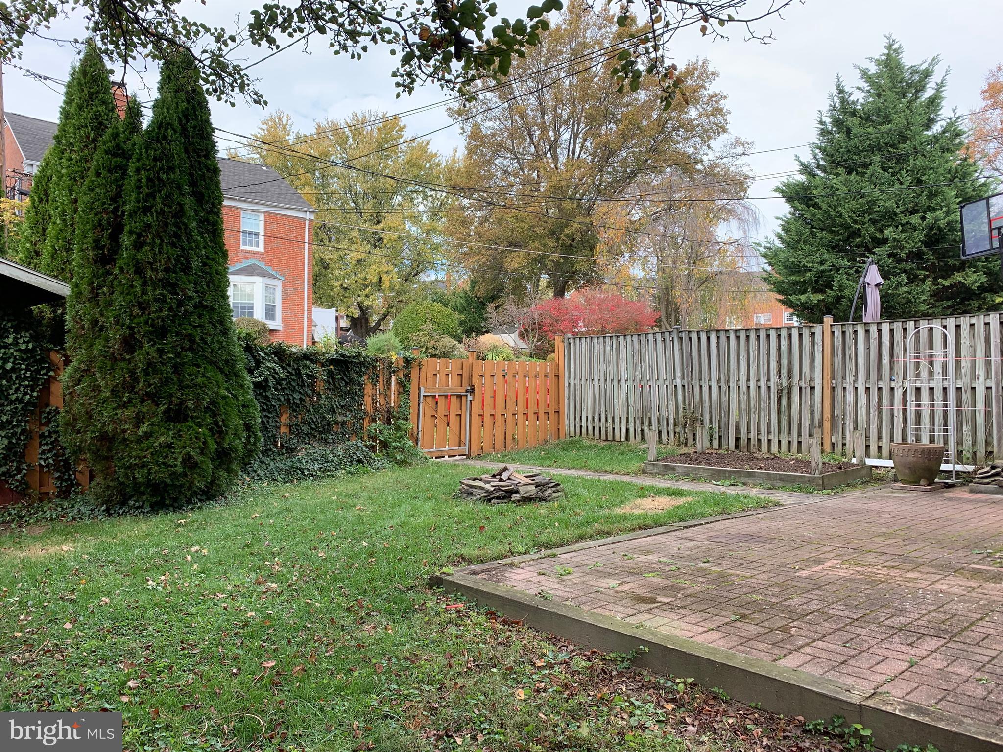 8524 PLEASANT PLAINS ROAD