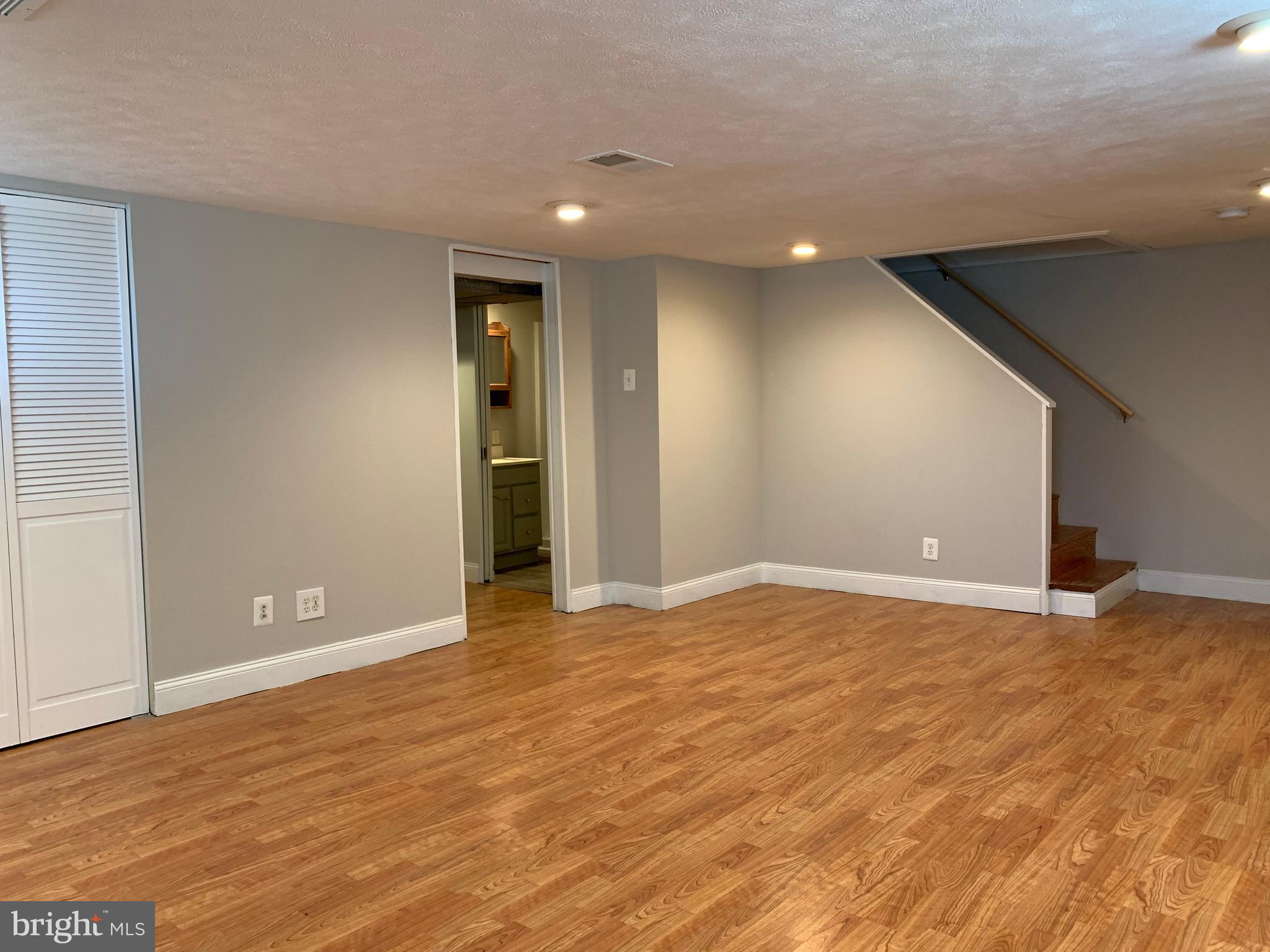 8524 PLEASANT PLAINS ROAD