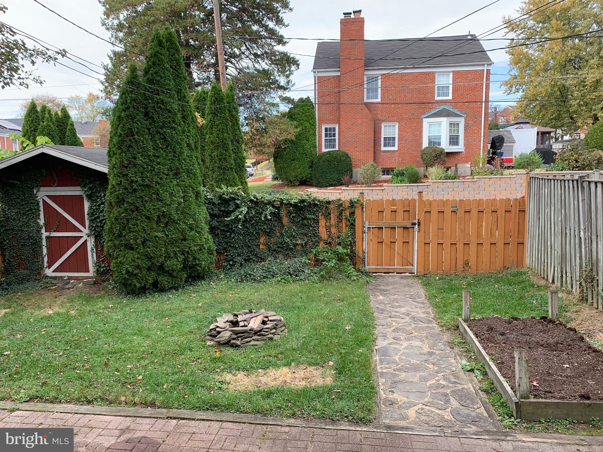 8524 PLEASANT PLAINS ROAD