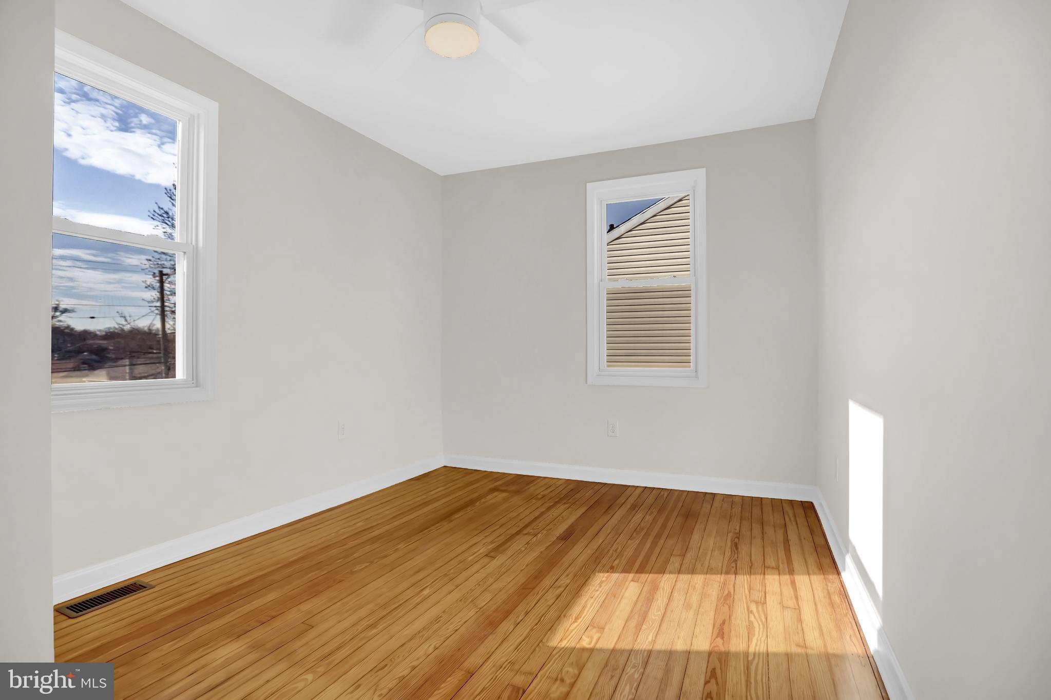 3027 WILLOUGHBY ROAD