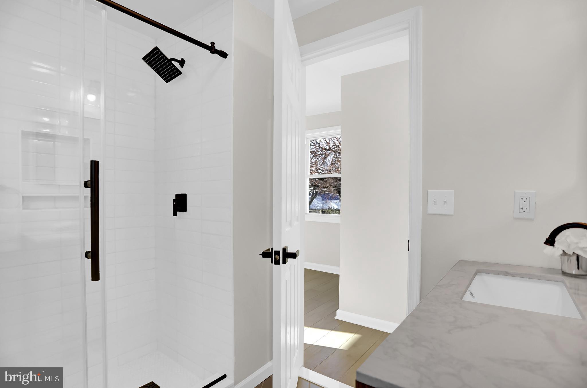 3027 WILLOUGHBY ROAD