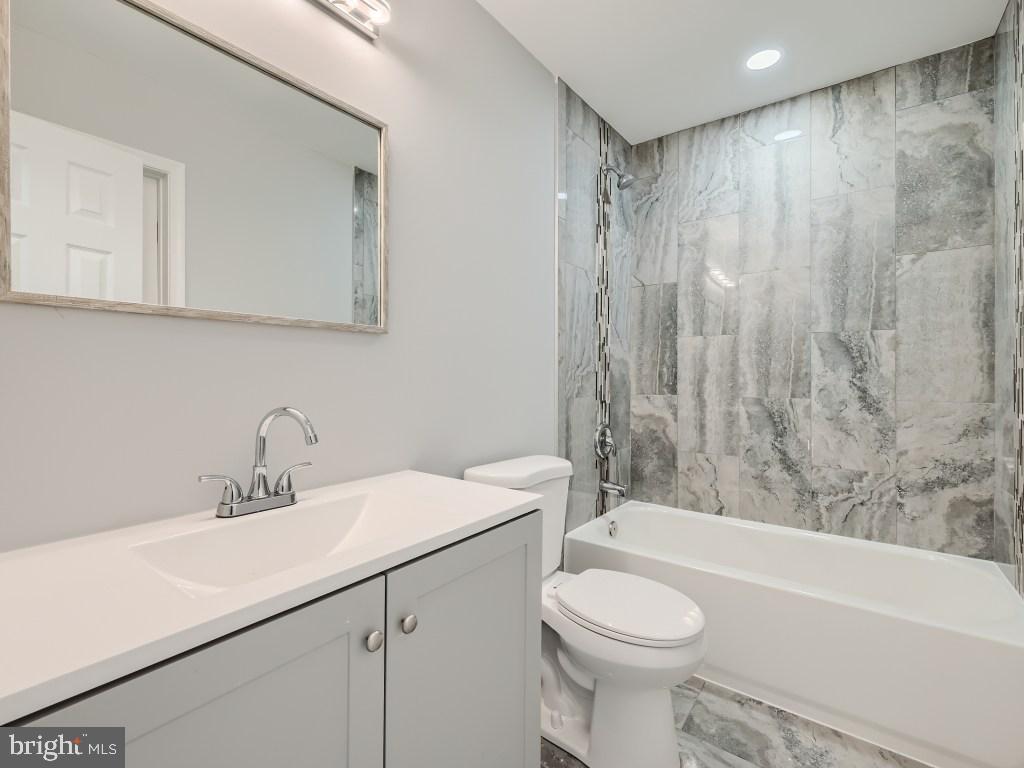 4112 KLAUSMIER AVENUE