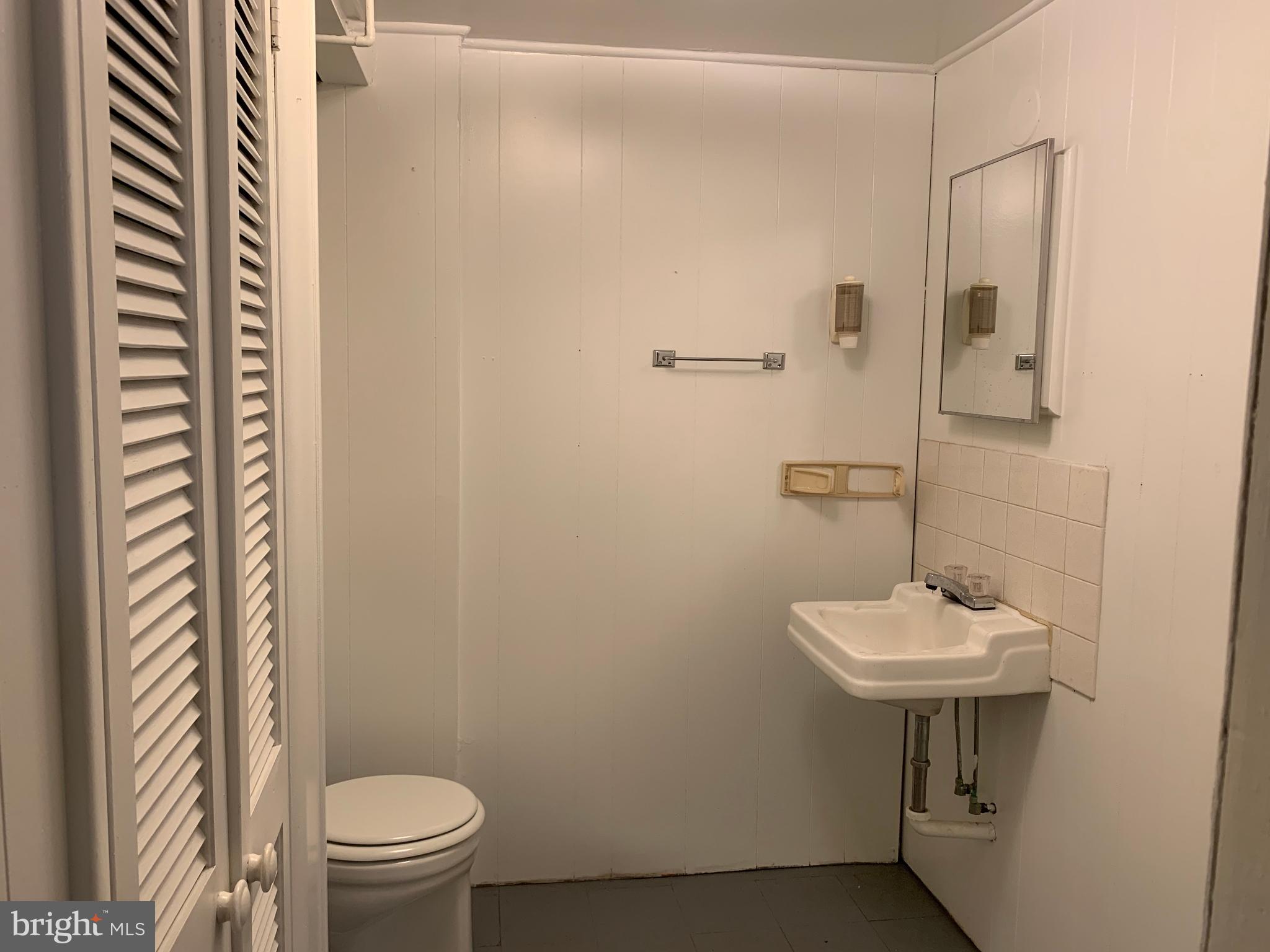 8510 PLEASANT PLAINS ROAD