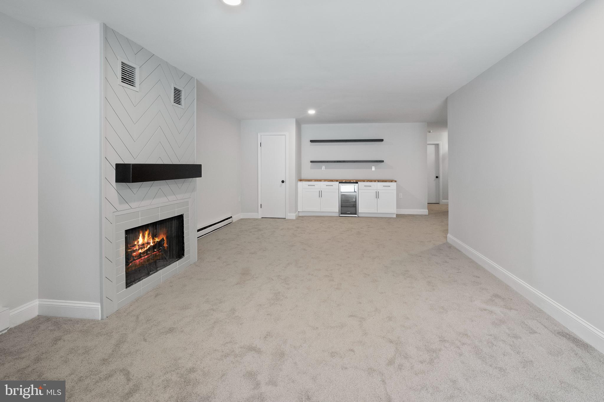 25 MALIBU COURT