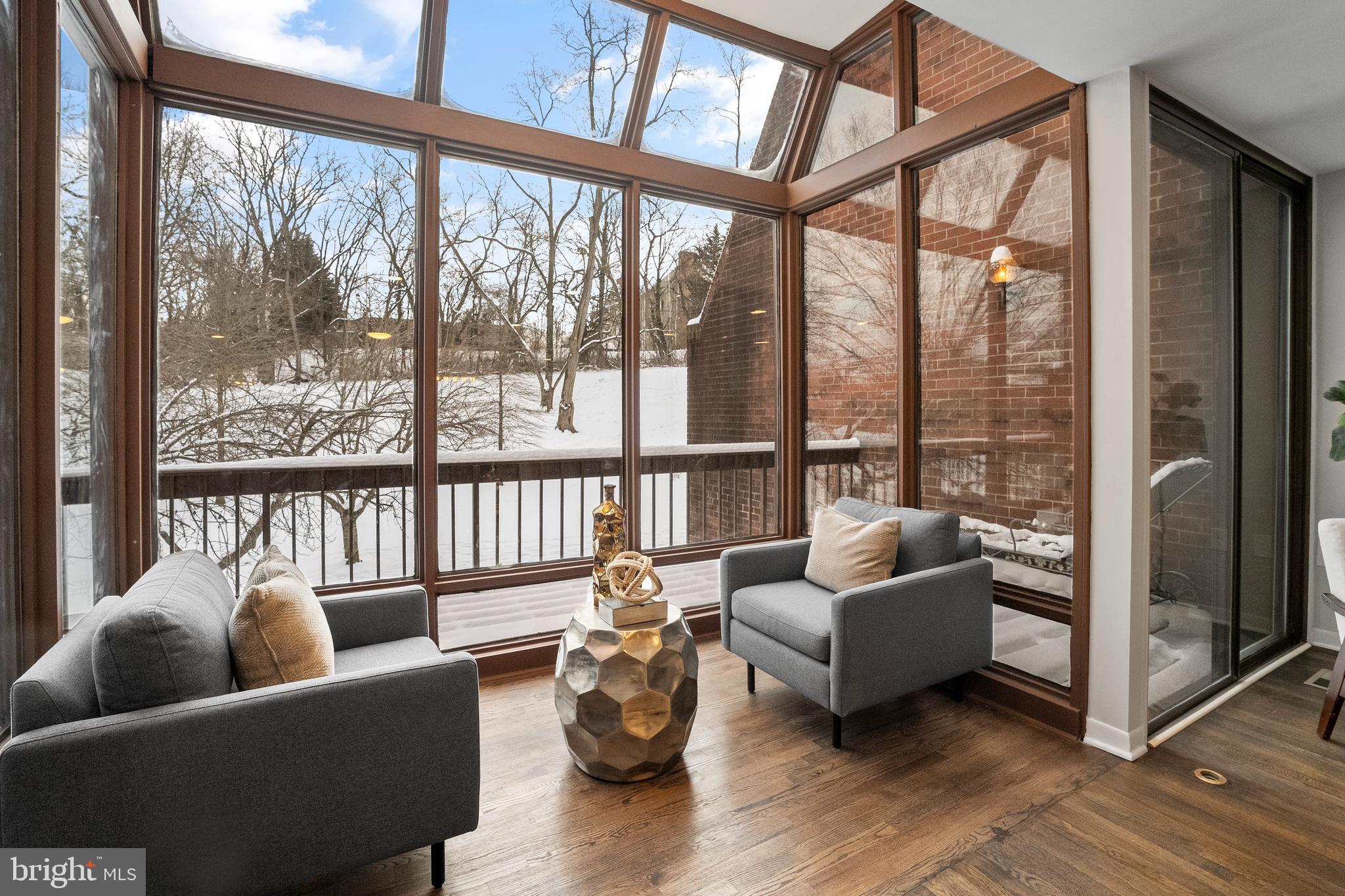25 MALIBU COURT
