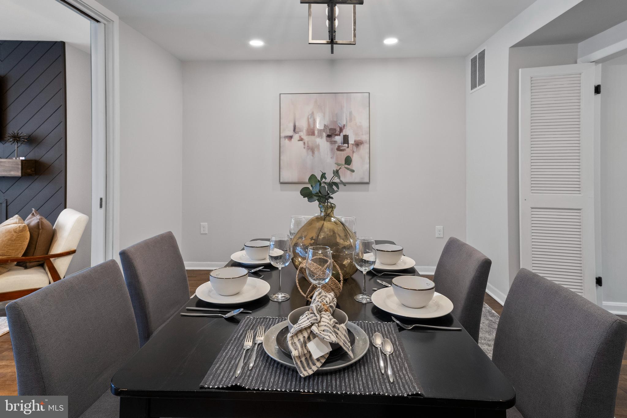 25 MALIBU COURT