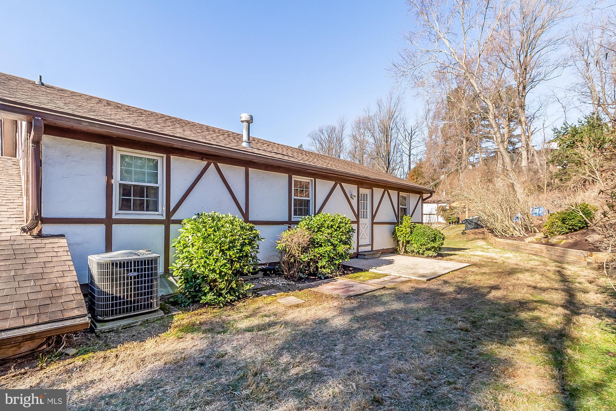 822 STAFFORDSHIRE ROAD