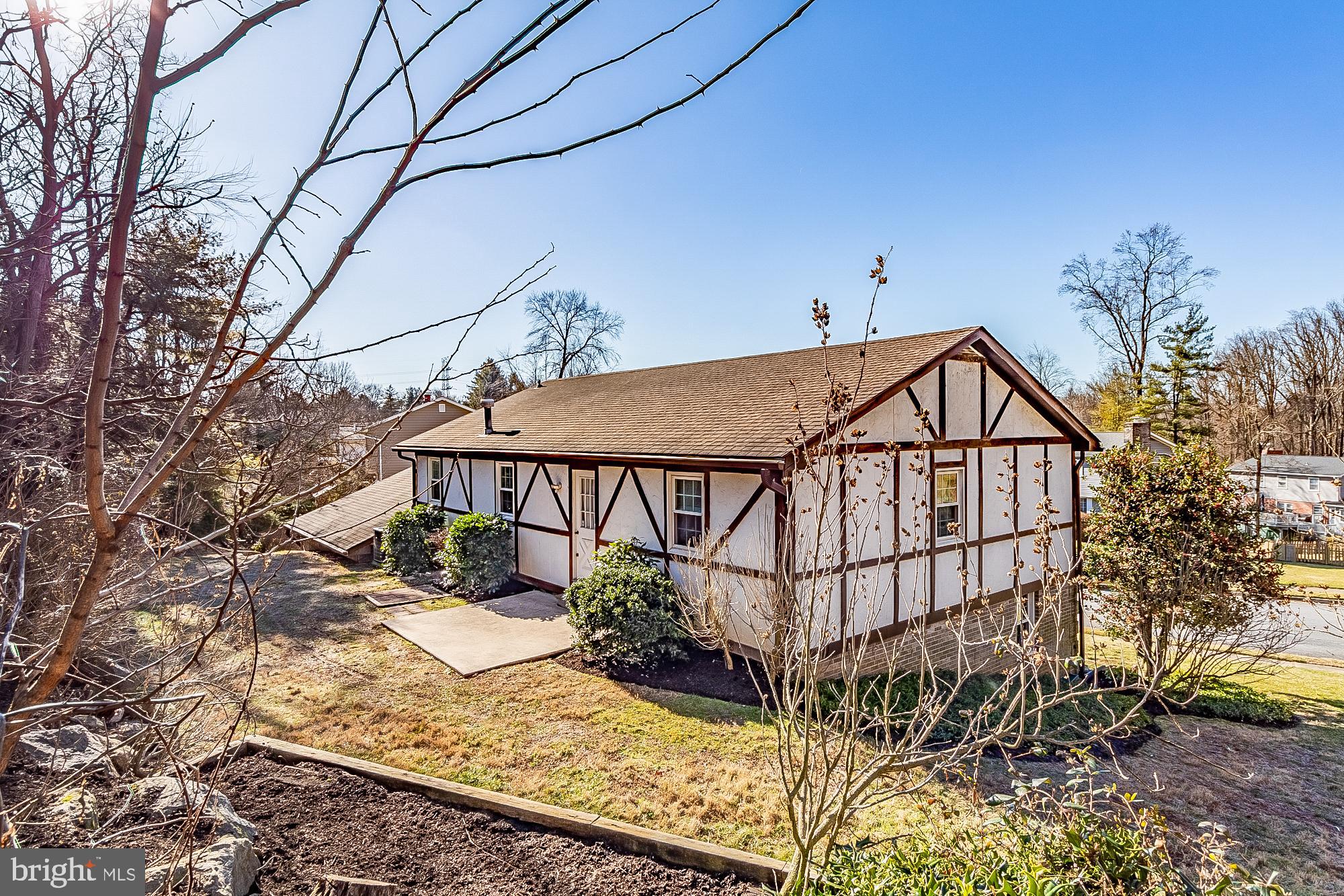 822 STAFFORDSHIRE ROAD