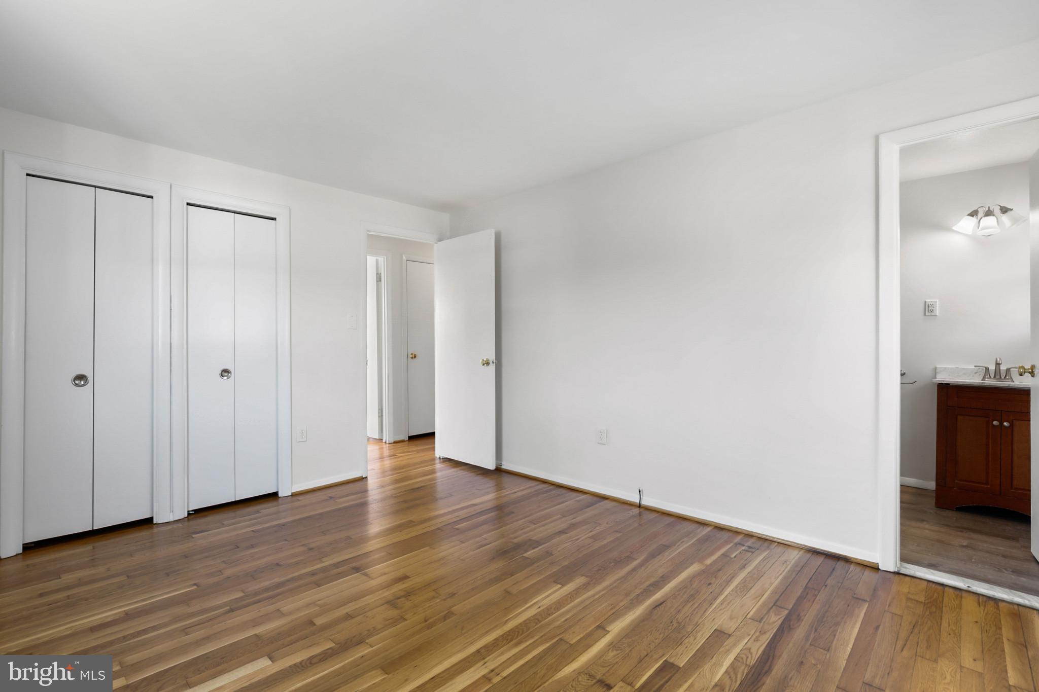 2126 FOUNTAIN HILL DRIVE