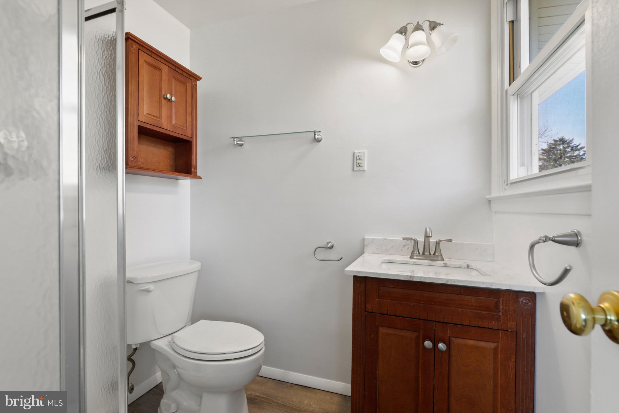 2126 FOUNTAIN HILL DRIVE