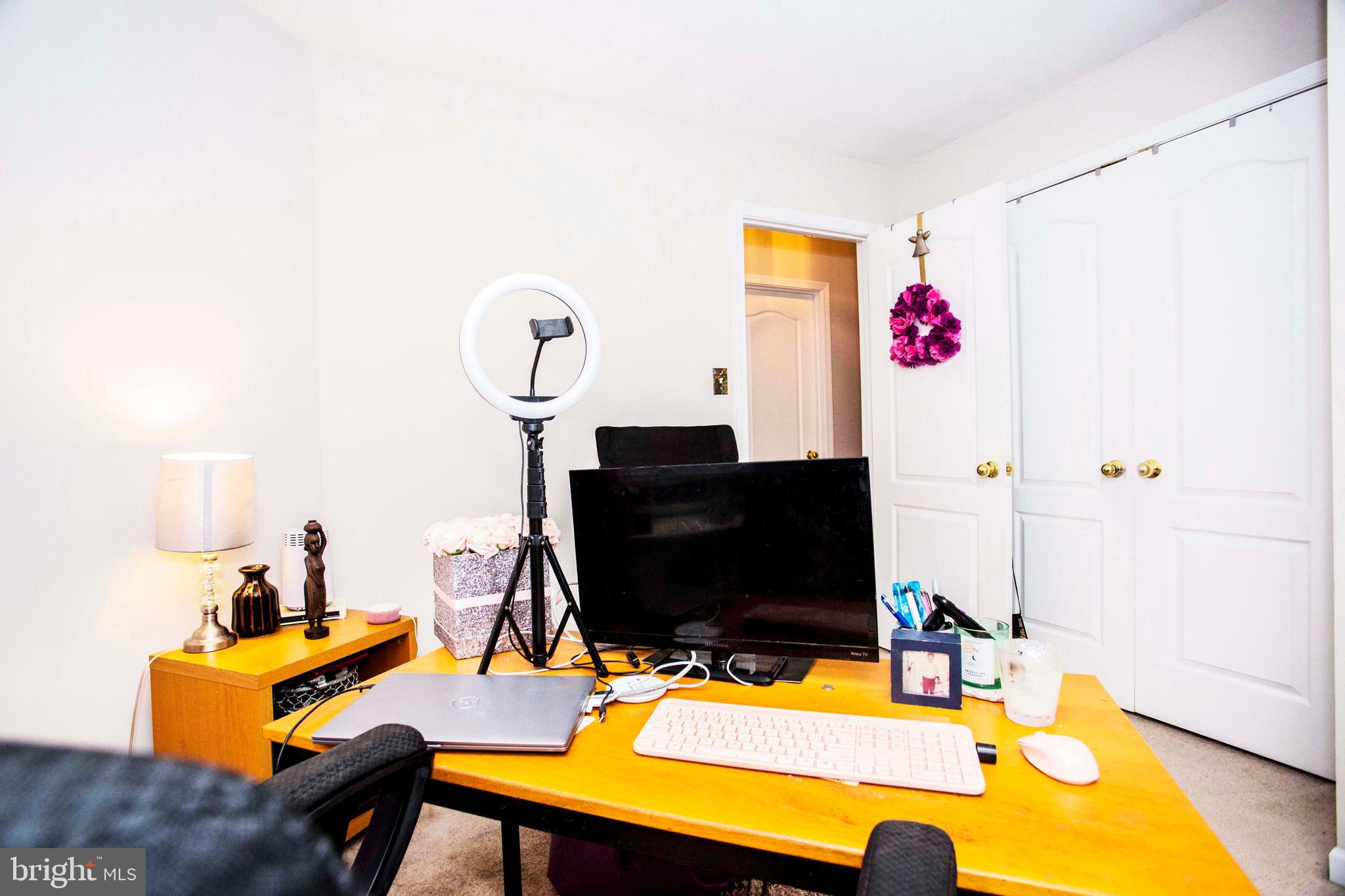 4221 DRESSAGE COURT 4221