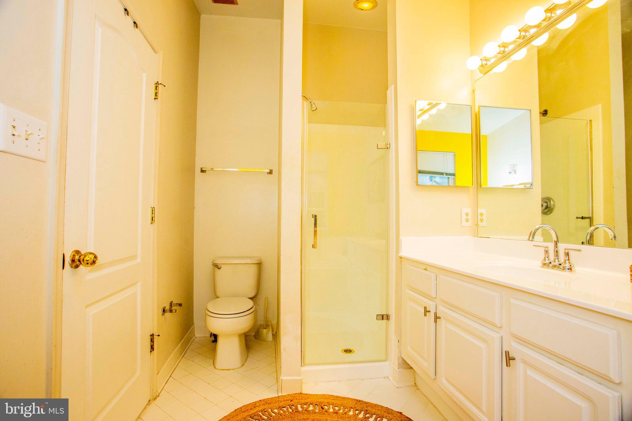 4221 DRESSAGE COURT 4221