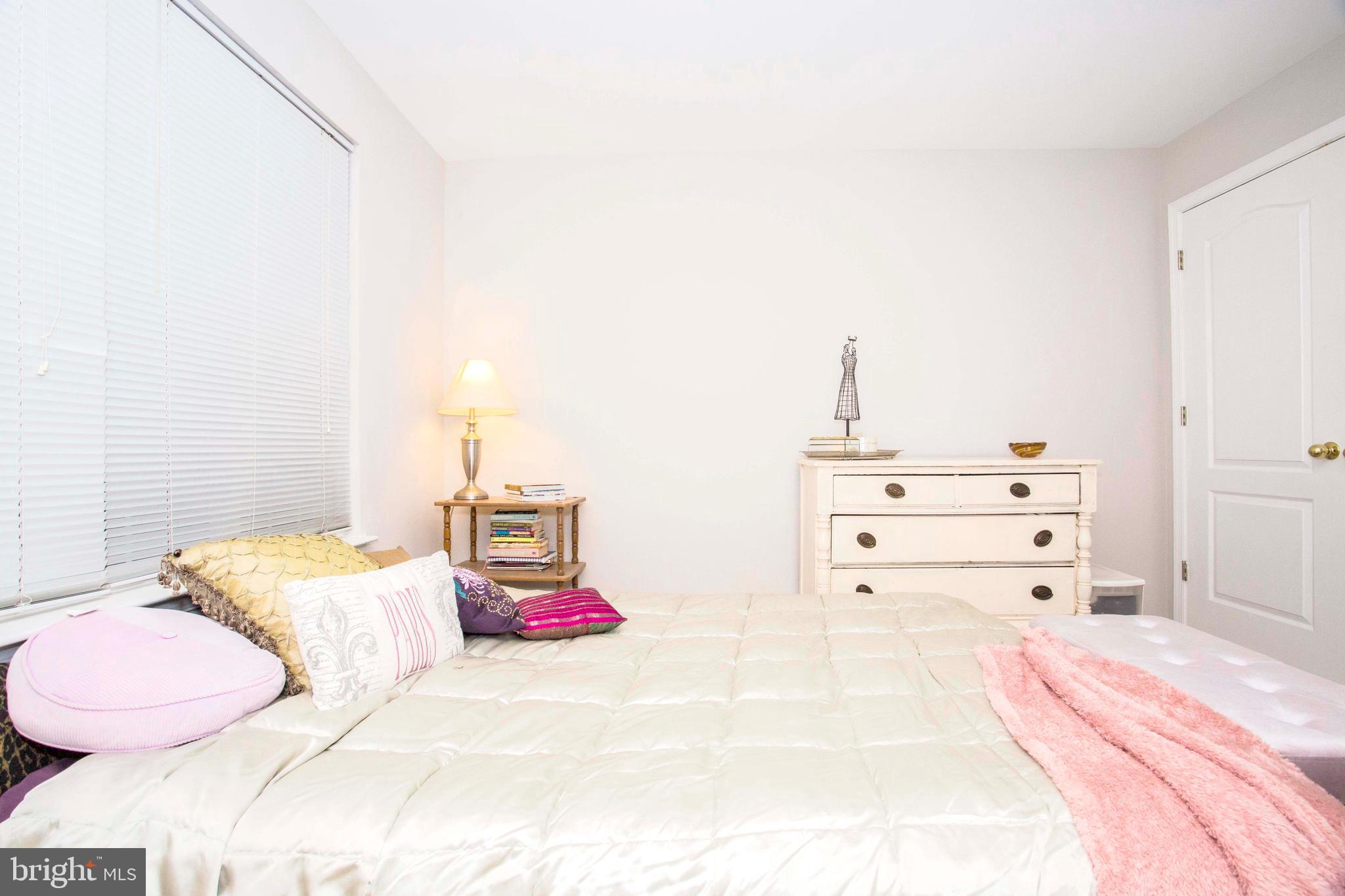 4221 DRESSAGE COURT 4221