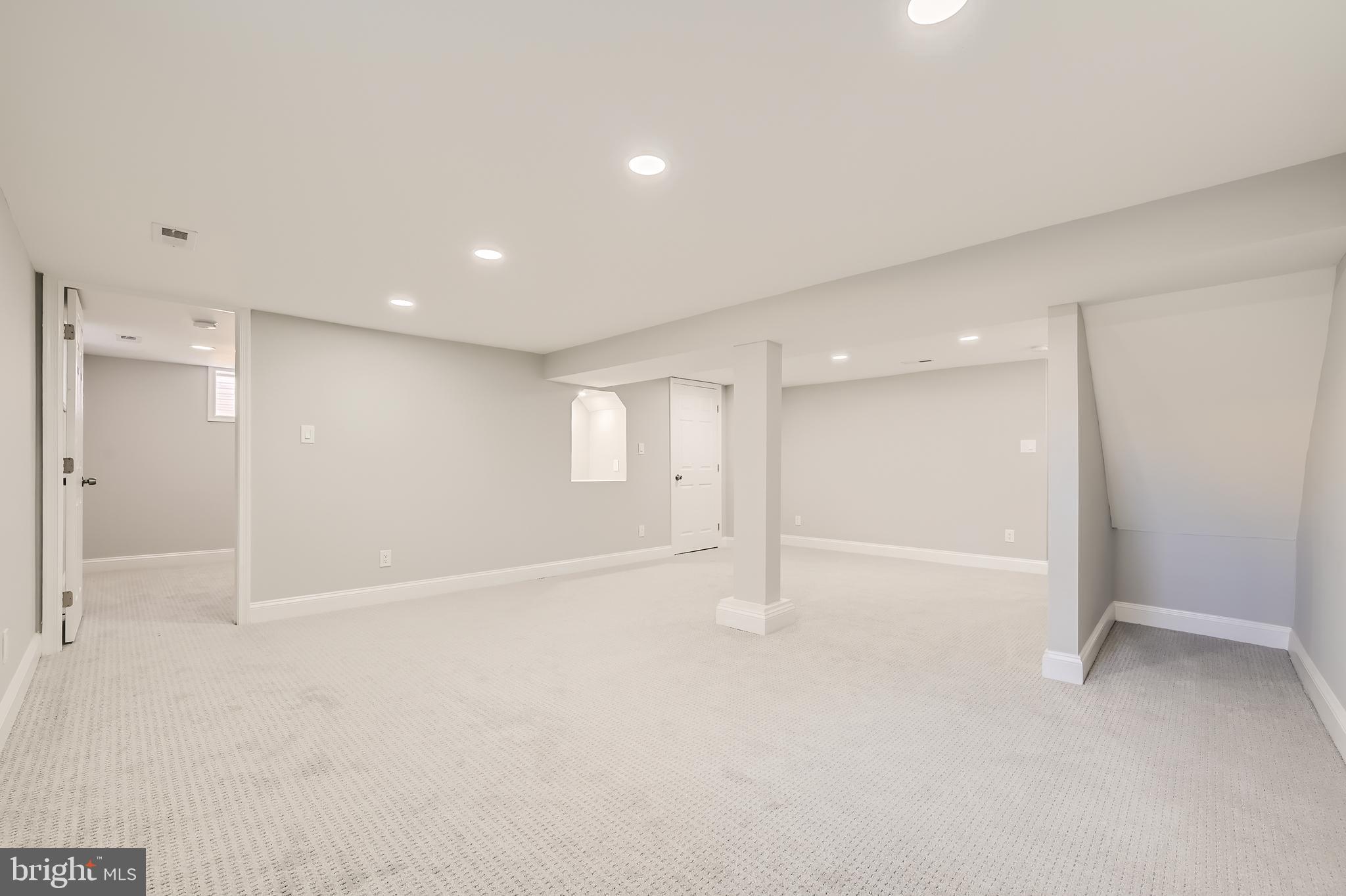 2522 WENDOVER ROAD