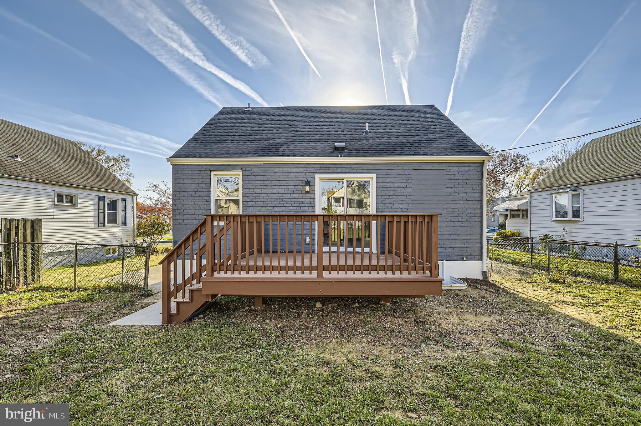 2522 WENDOVER ROAD