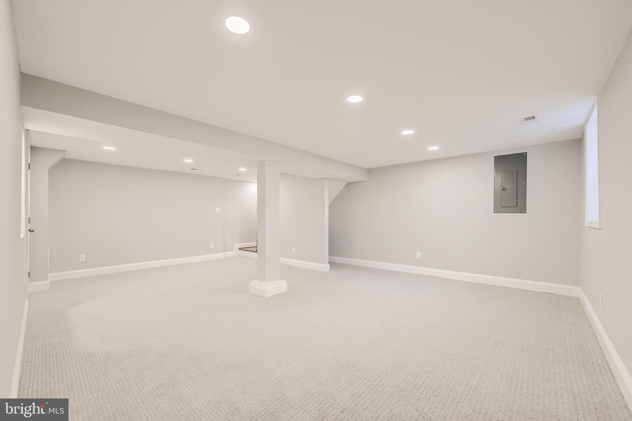 2522 WENDOVER ROAD