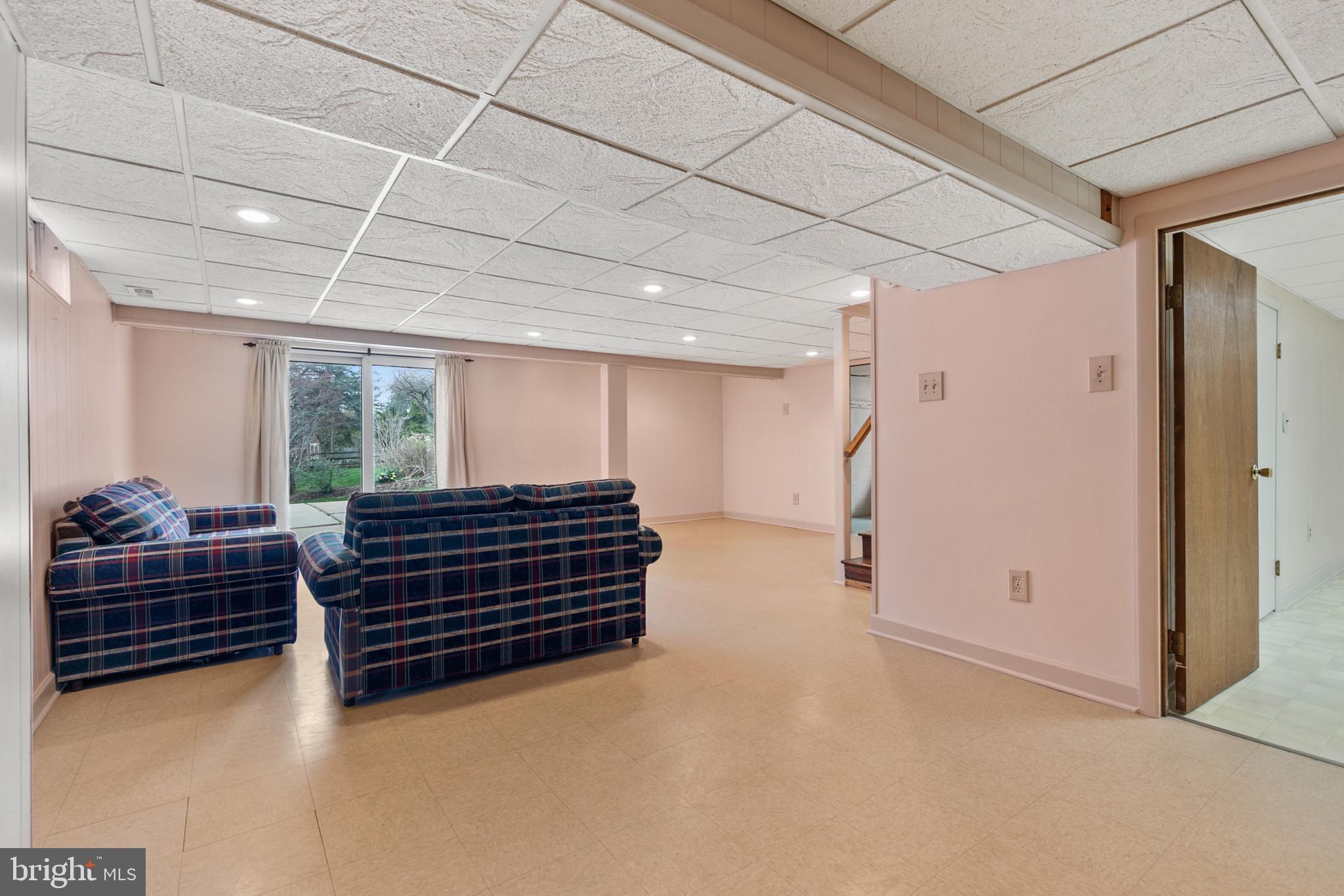 2301 SPRING LAKE DRIVE
