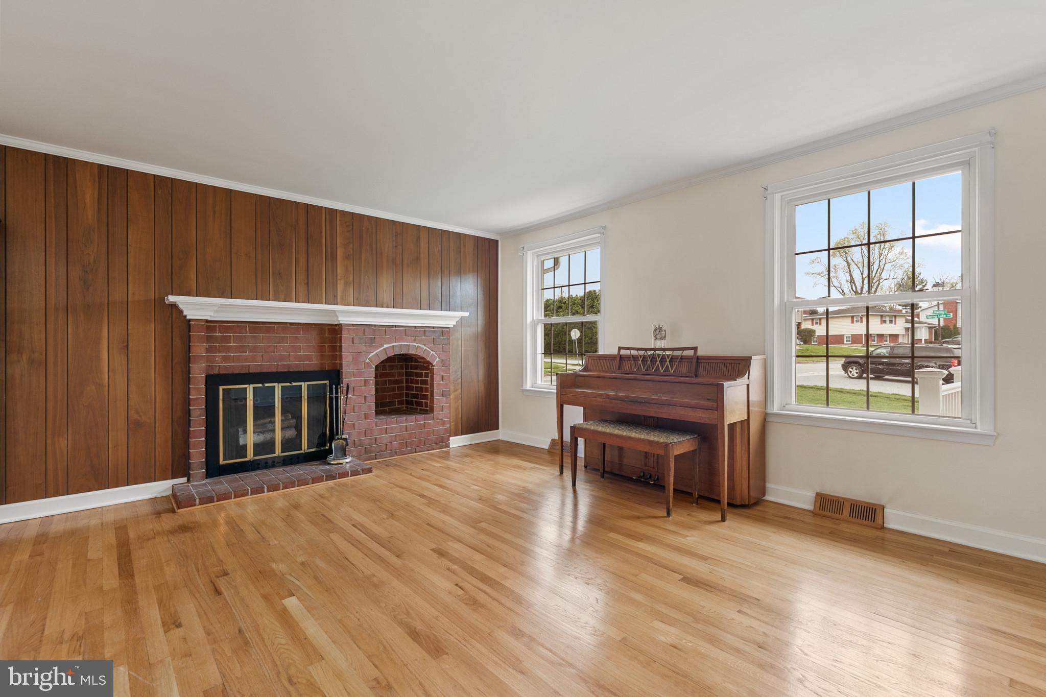 2301 SPRING LAKE DRIVE