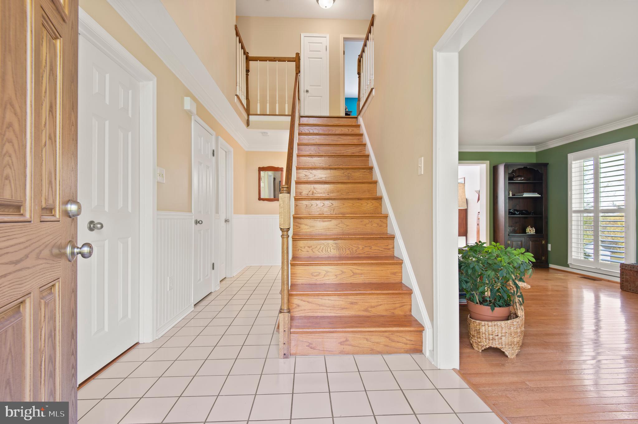 17 ANDREWS COURT