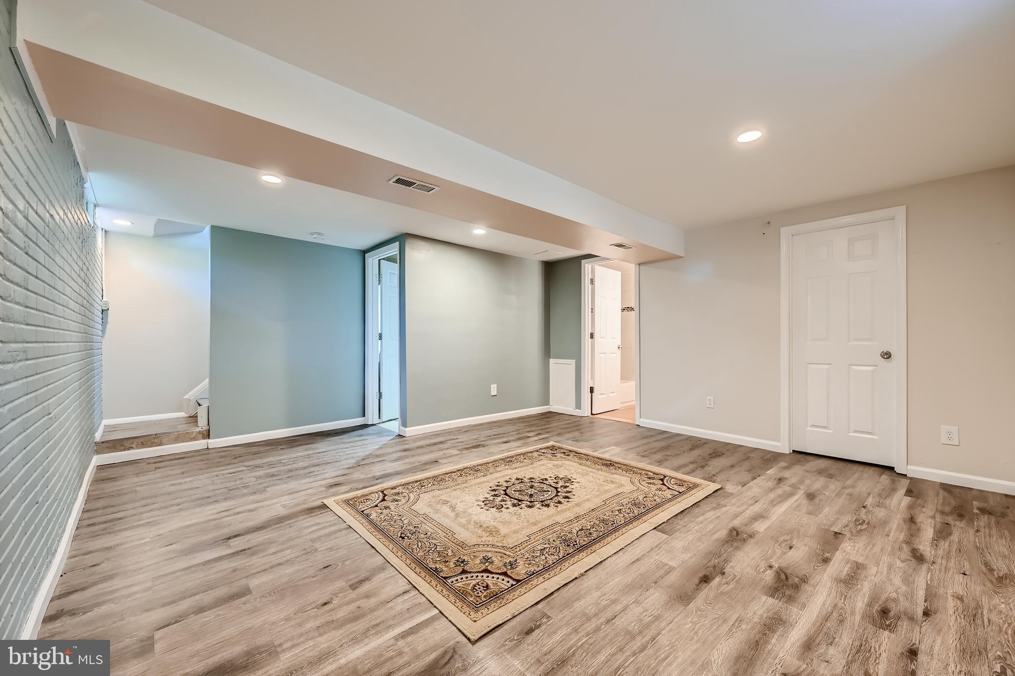 12 DEEPSPRING COURT A