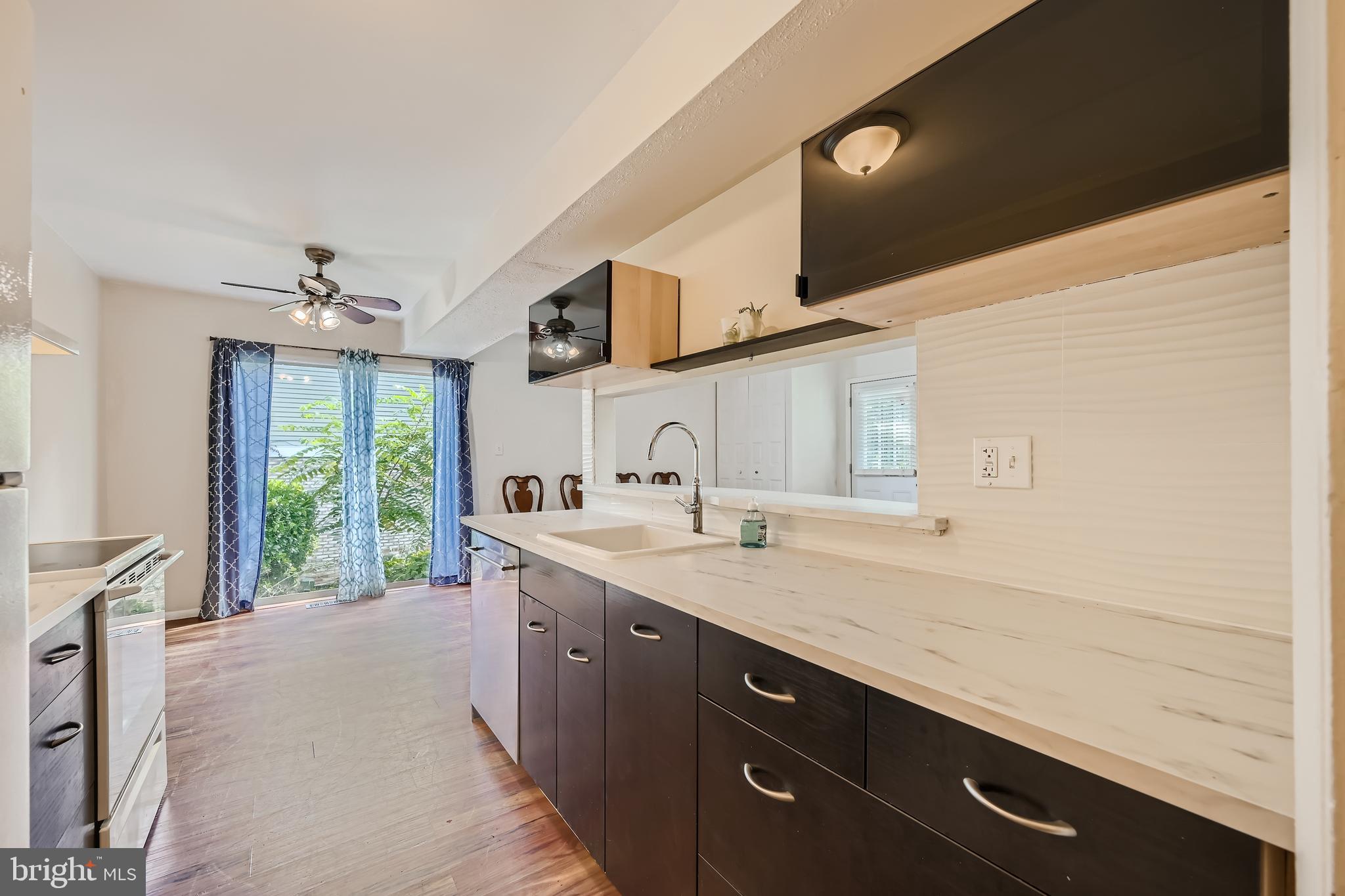 12 DEEPSPRING COURT A