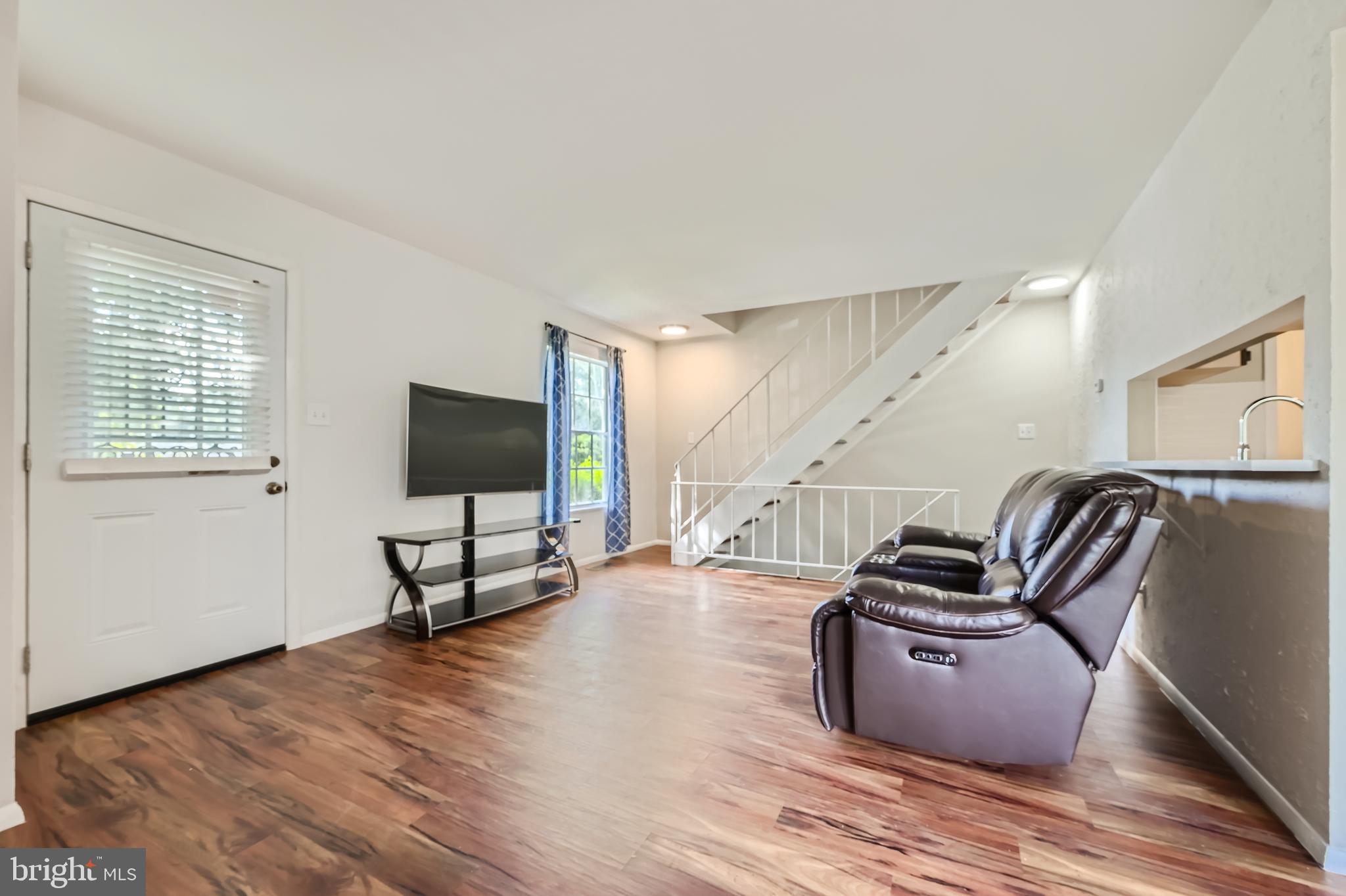 12 DEEPSPRING COURT A