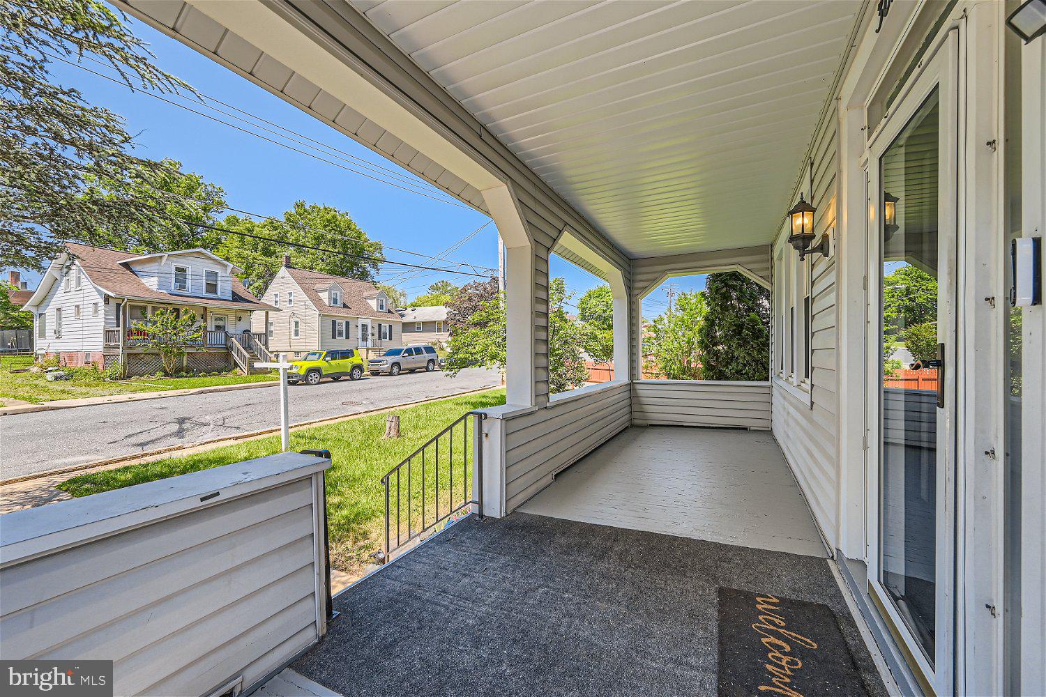 3014 WOODSIDE AVENUE