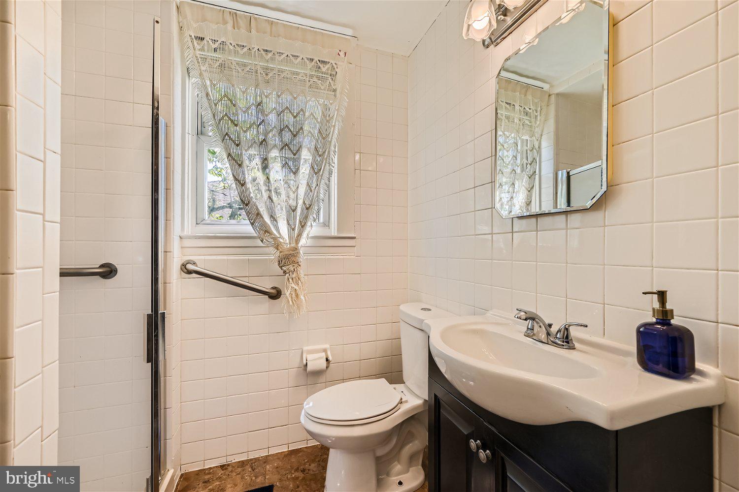 3014 WOODSIDE AVENUE