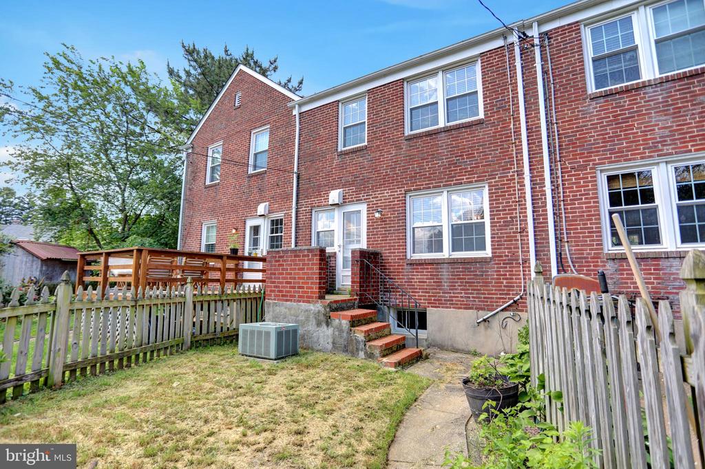 308 OLD TRAIL ROAD