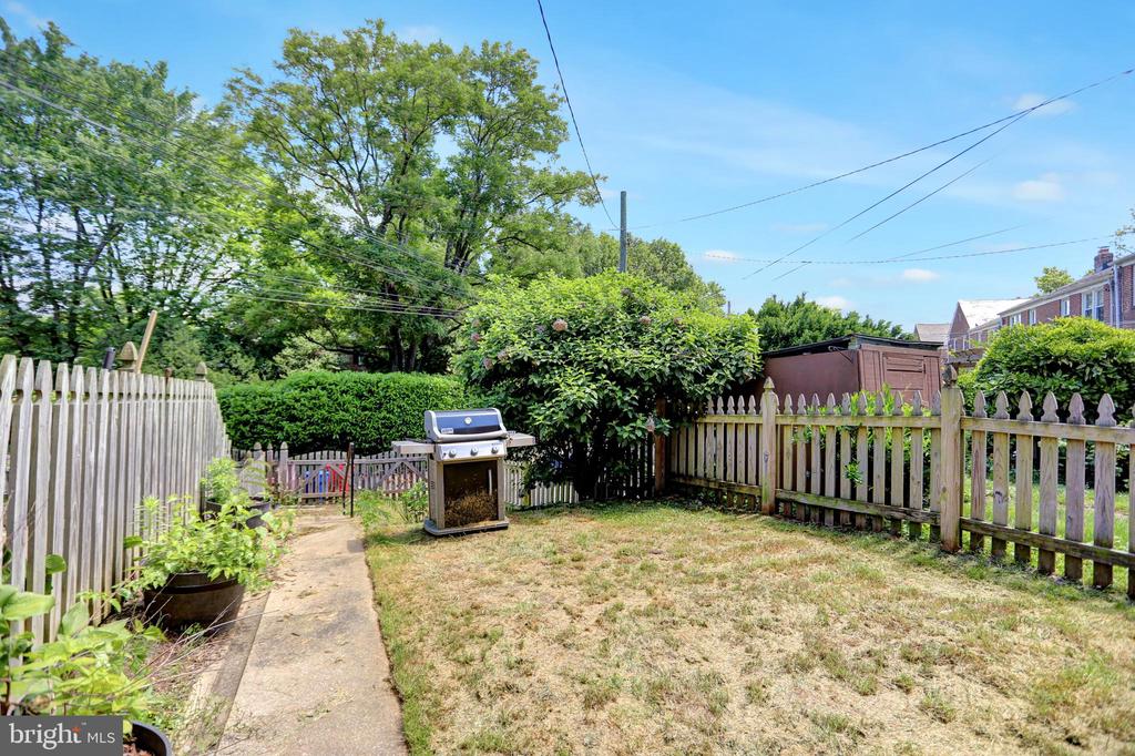 308 OLD TRAIL ROAD