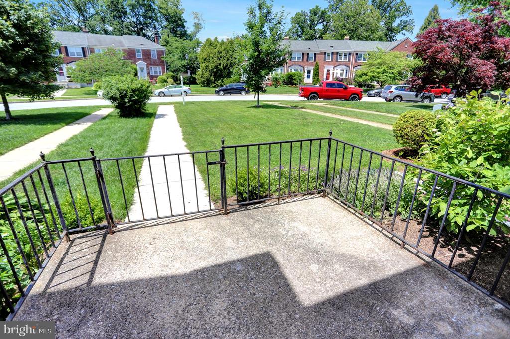 308 OLD TRAIL ROAD