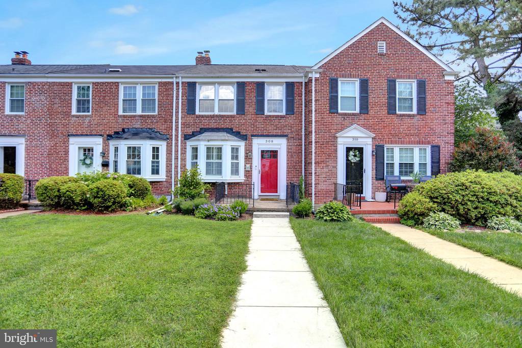 308 OLD TRAIL ROAD