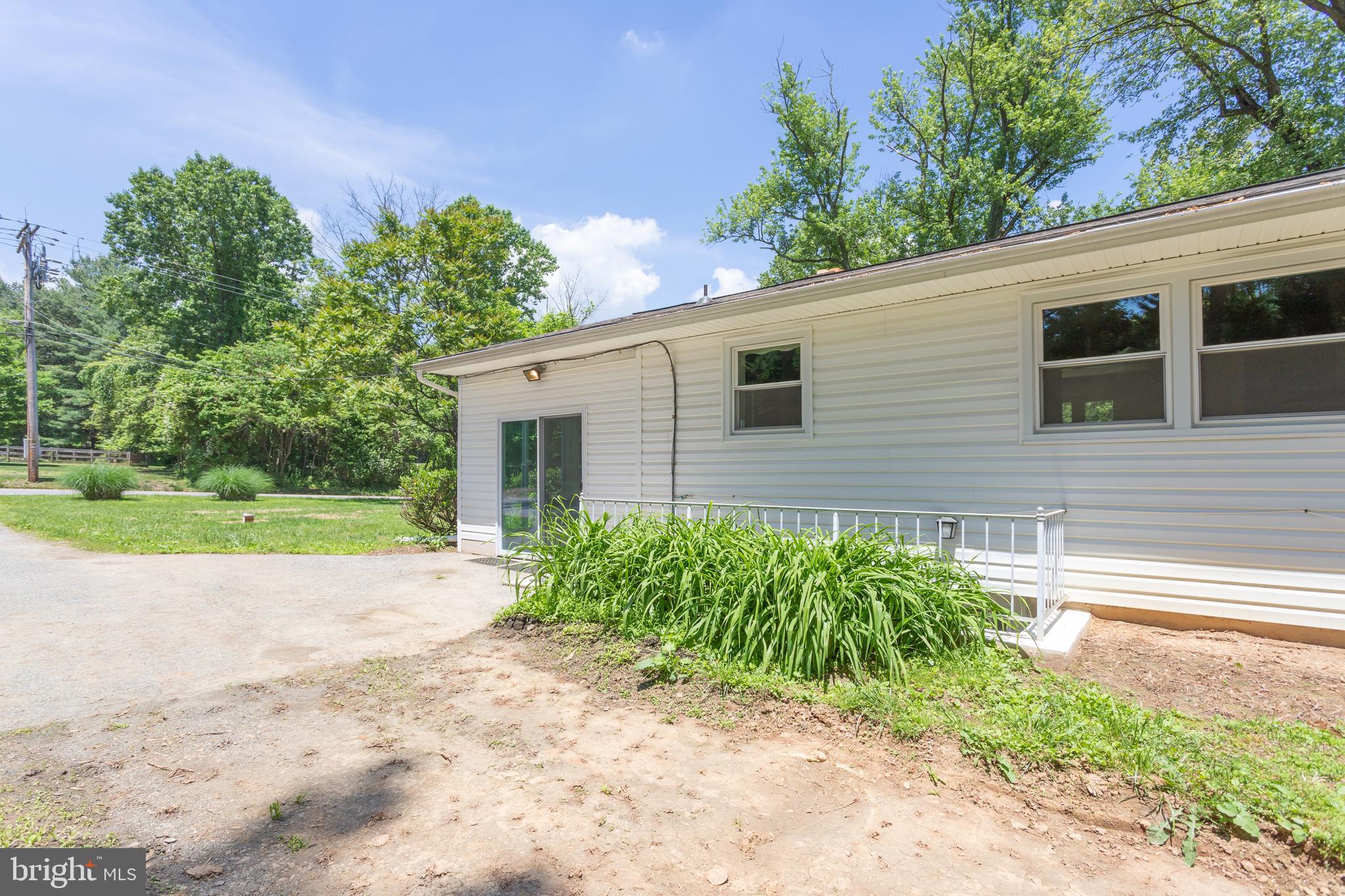 14137 BLENHEIM N