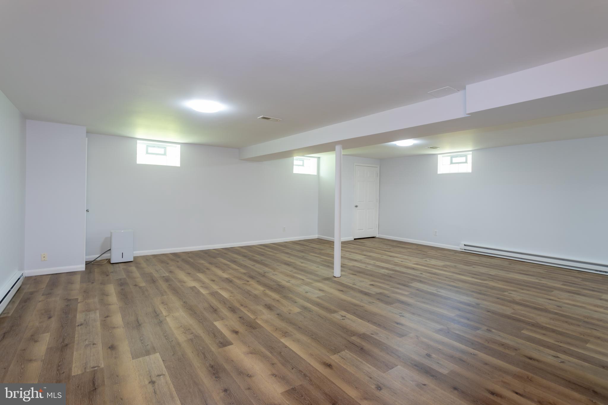 14137 BLENHEIM N