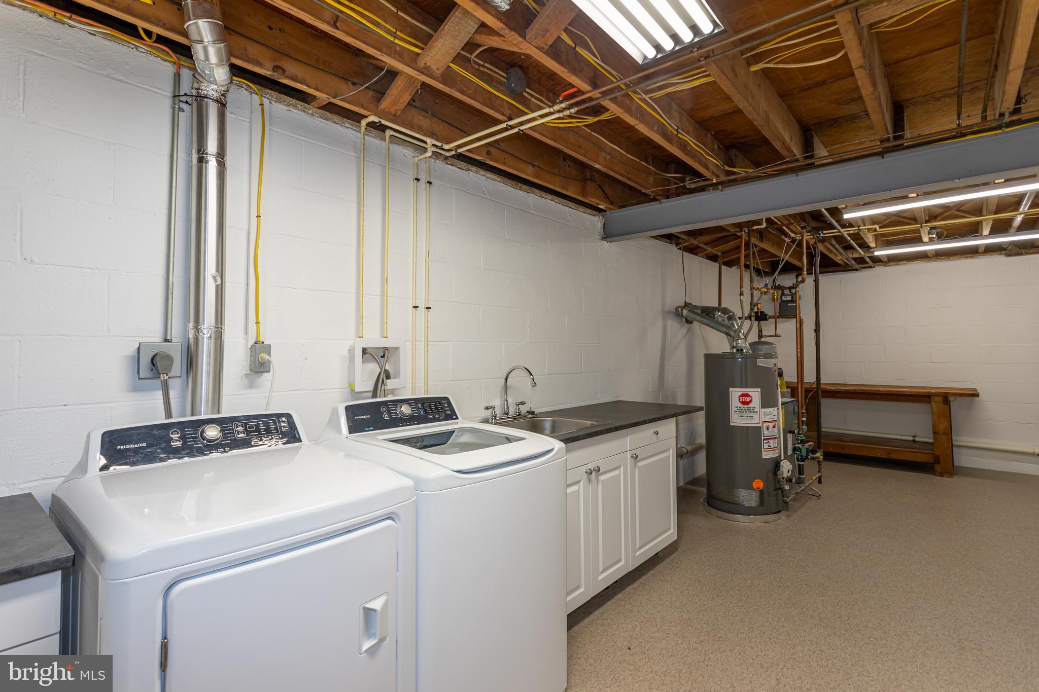 14137 BLENHEIM N