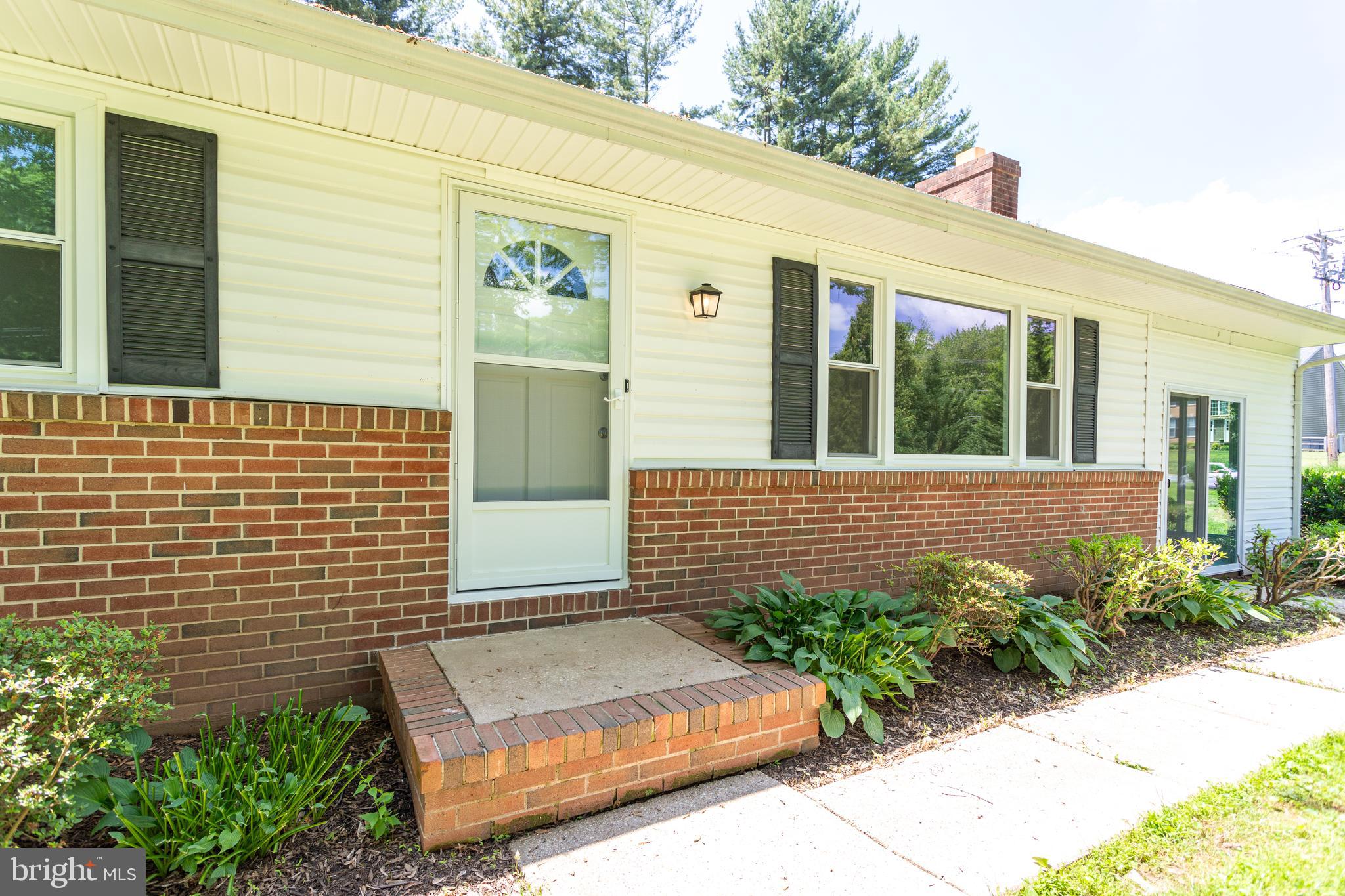 14137 BLENHEIM N