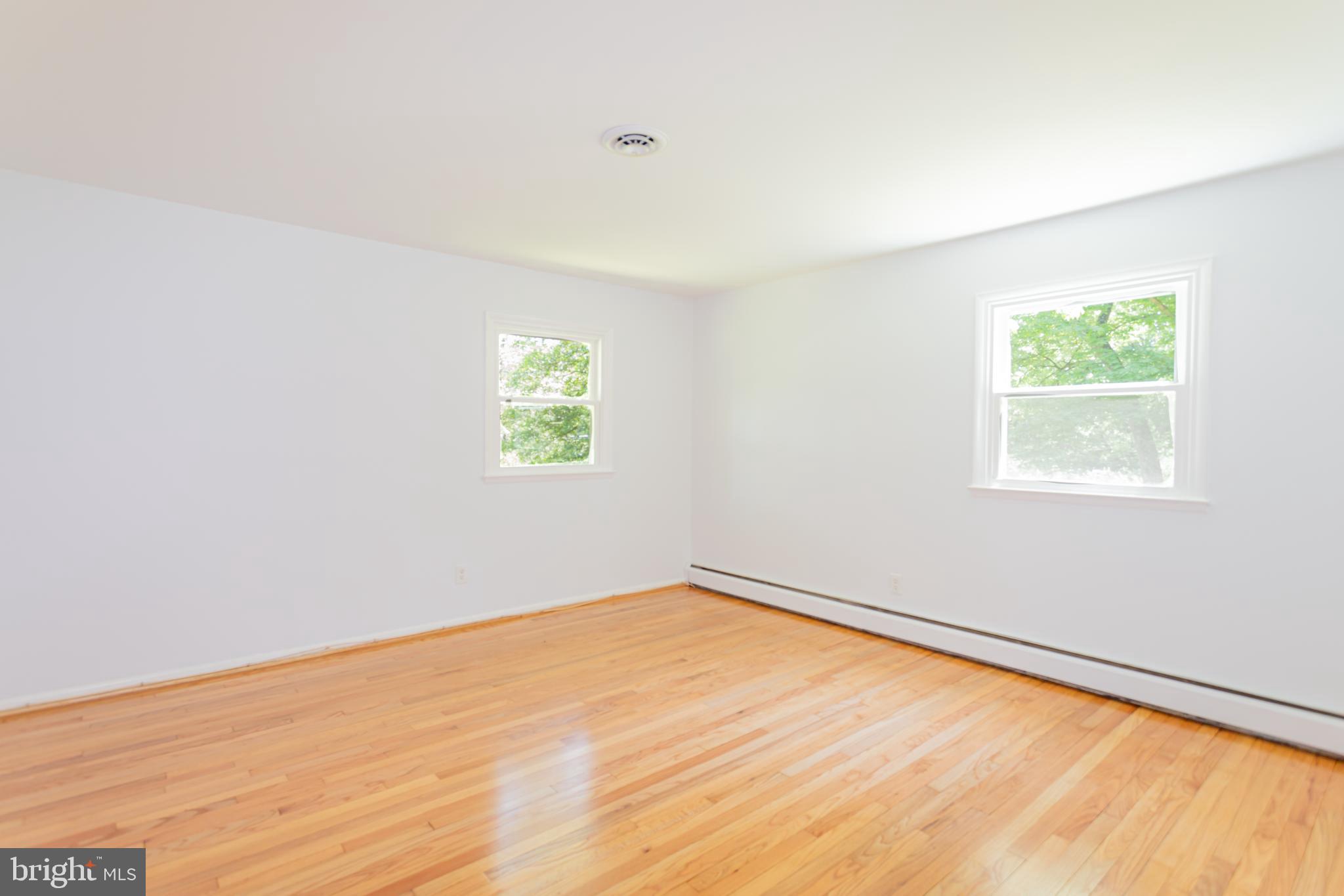 14137 BLENHEIM N