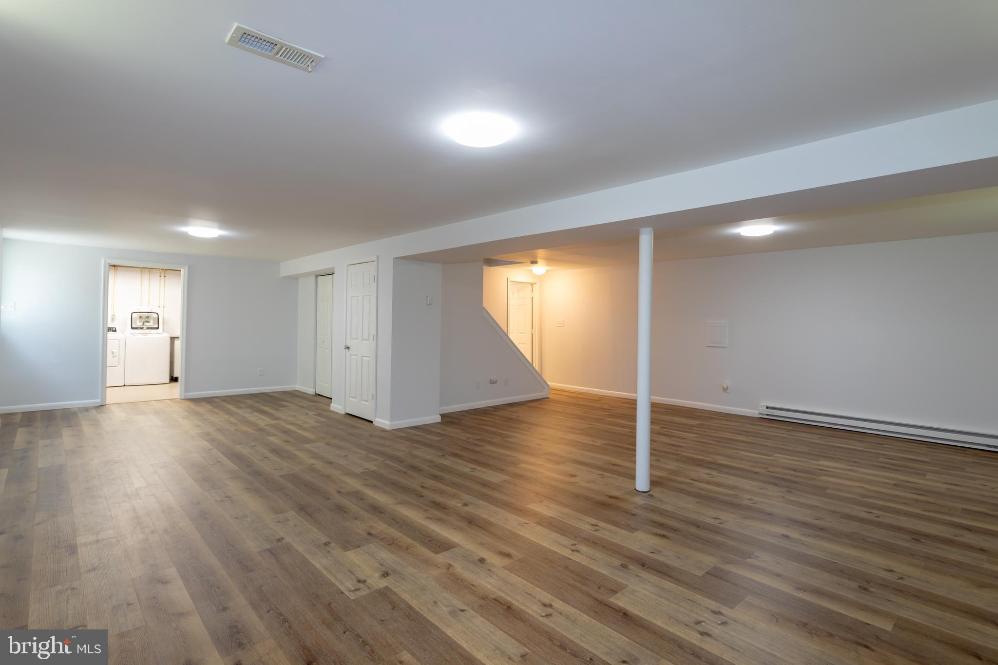 14137 BLENHEIM N