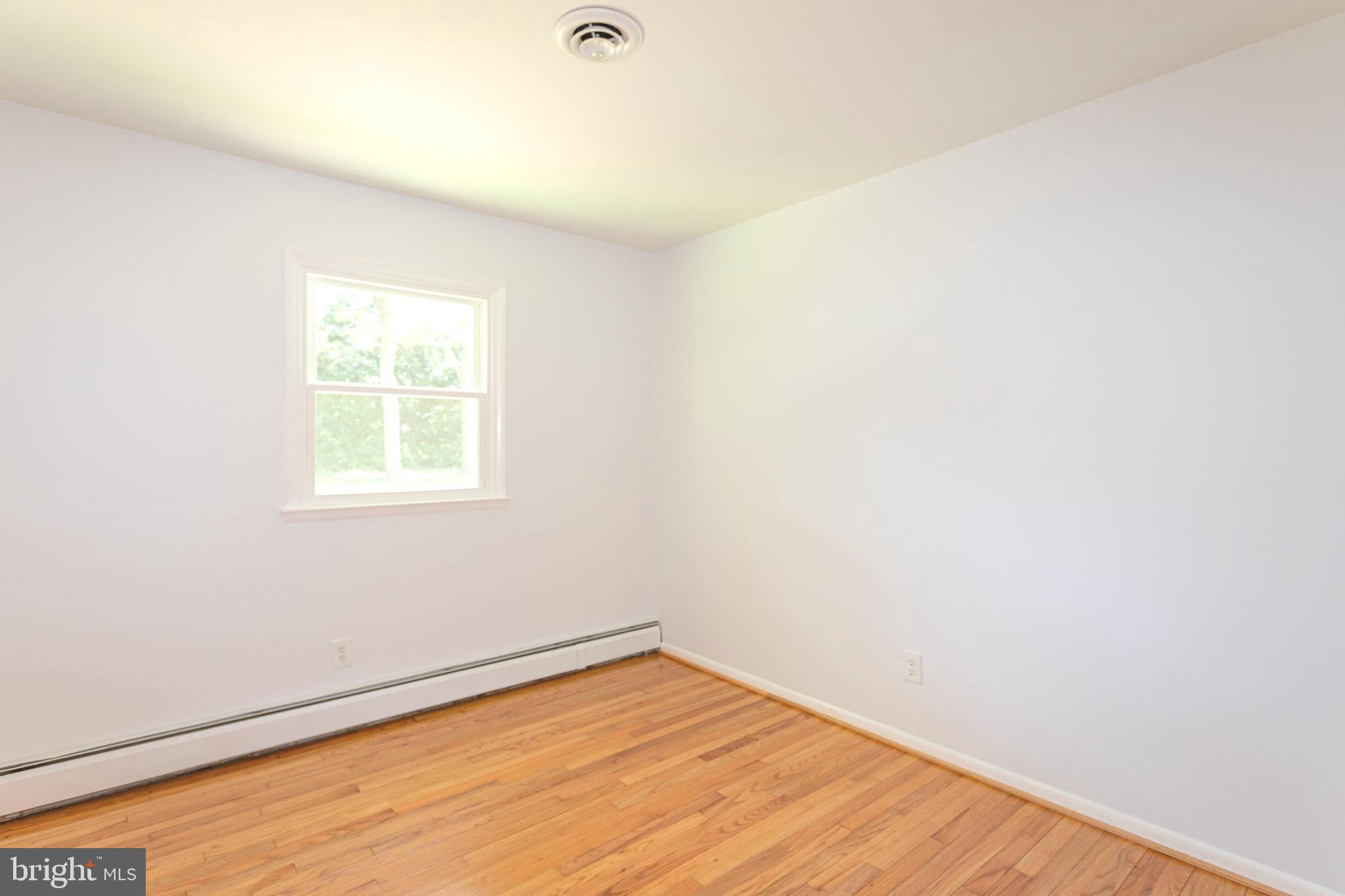 14137 BLENHEIM N