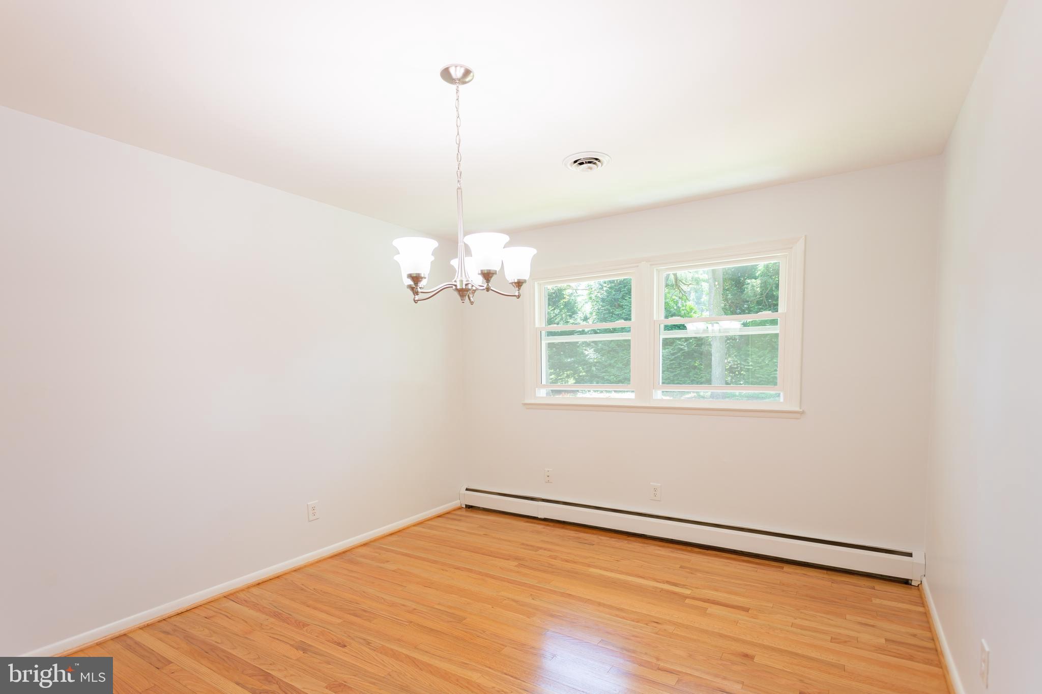 14137 BLENHEIM N