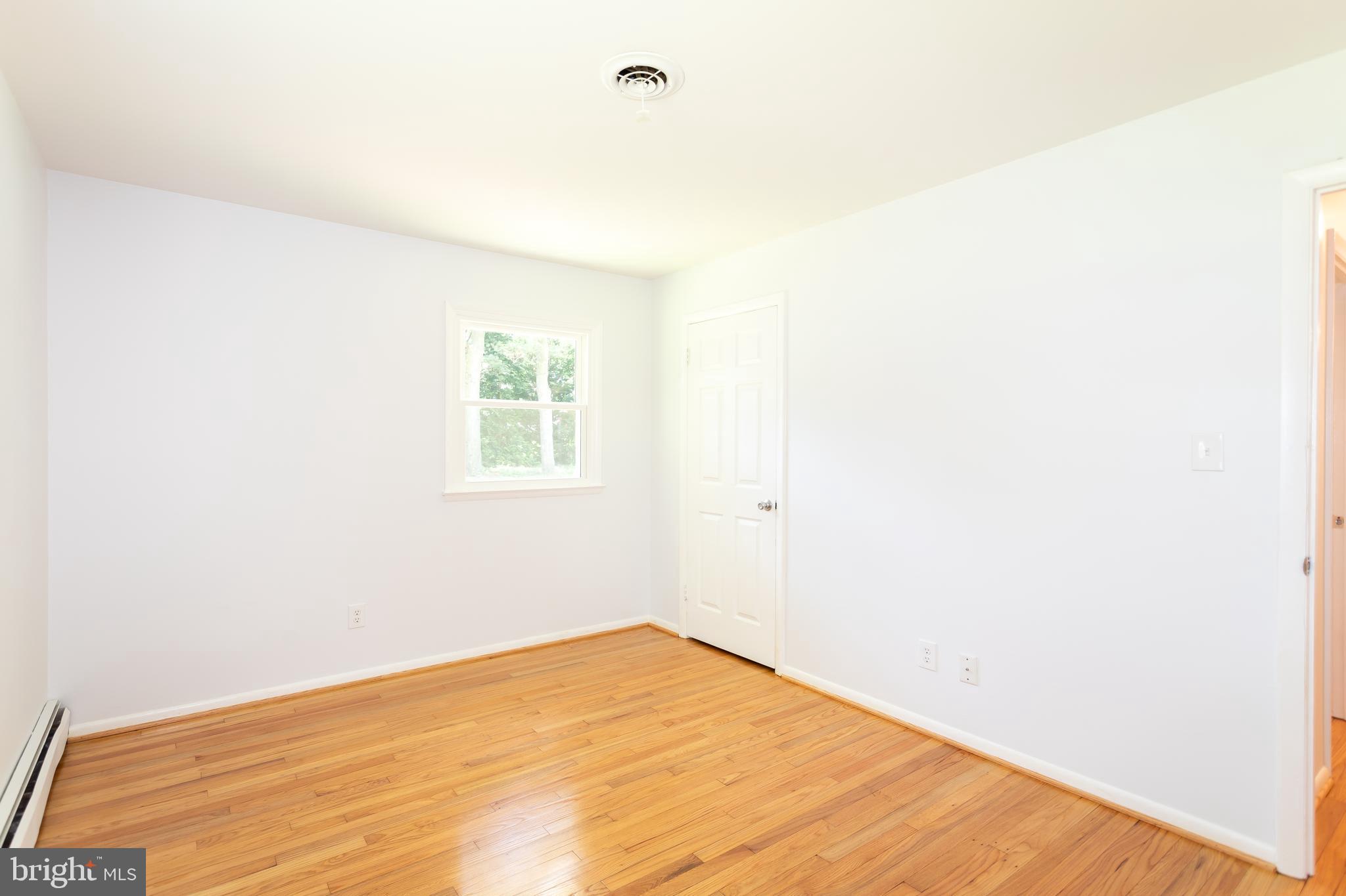 14137 BLENHEIM N