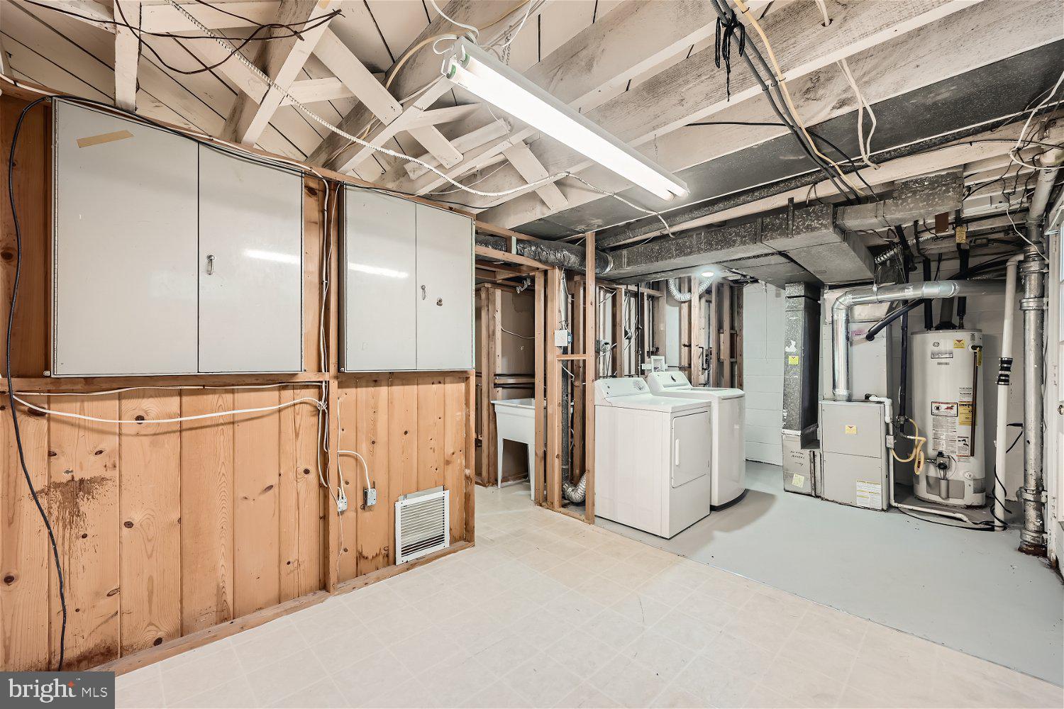 1520 PUTTY HILL AVENUE