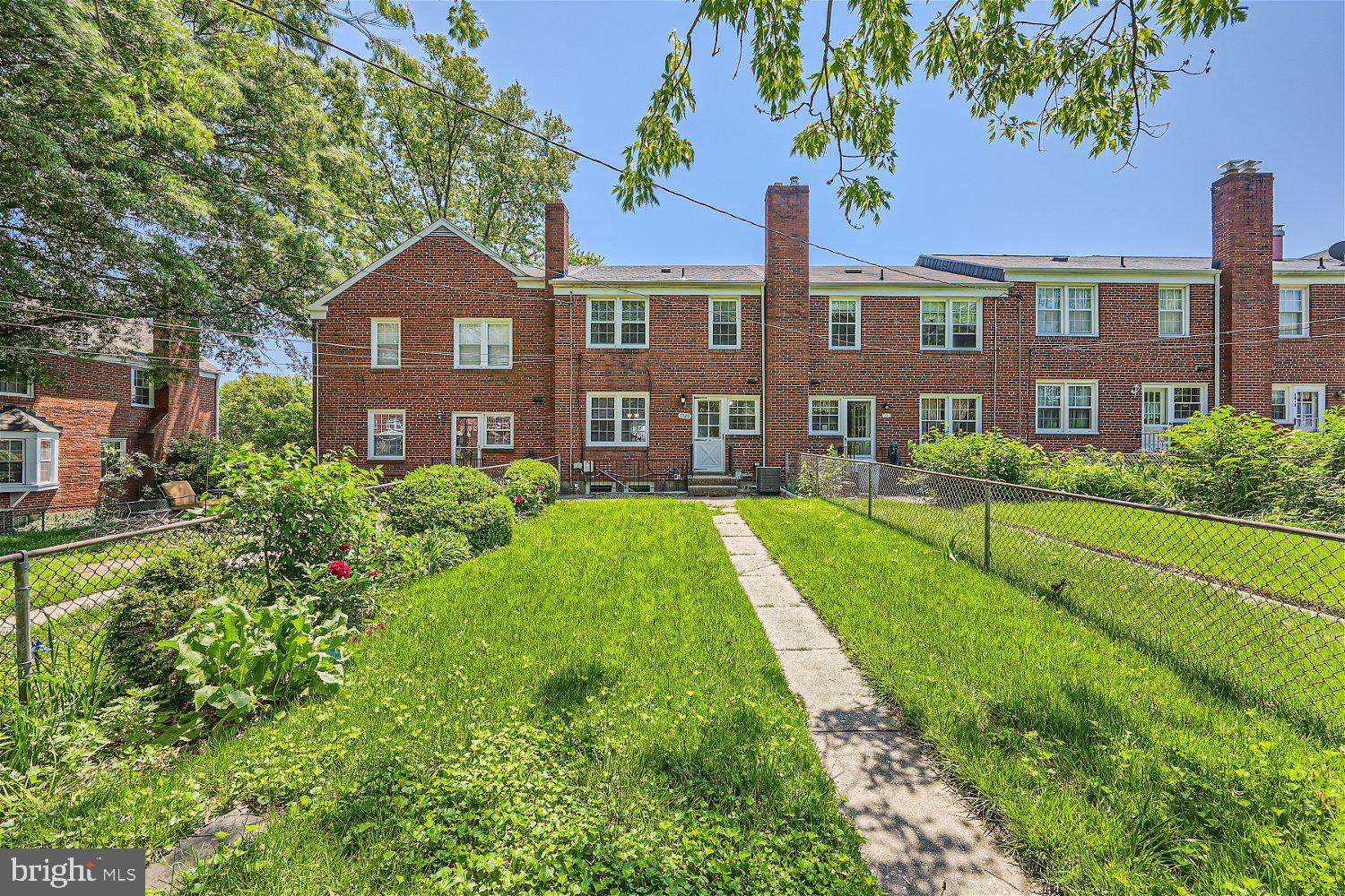 1520 PUTTY HILL AVENUE