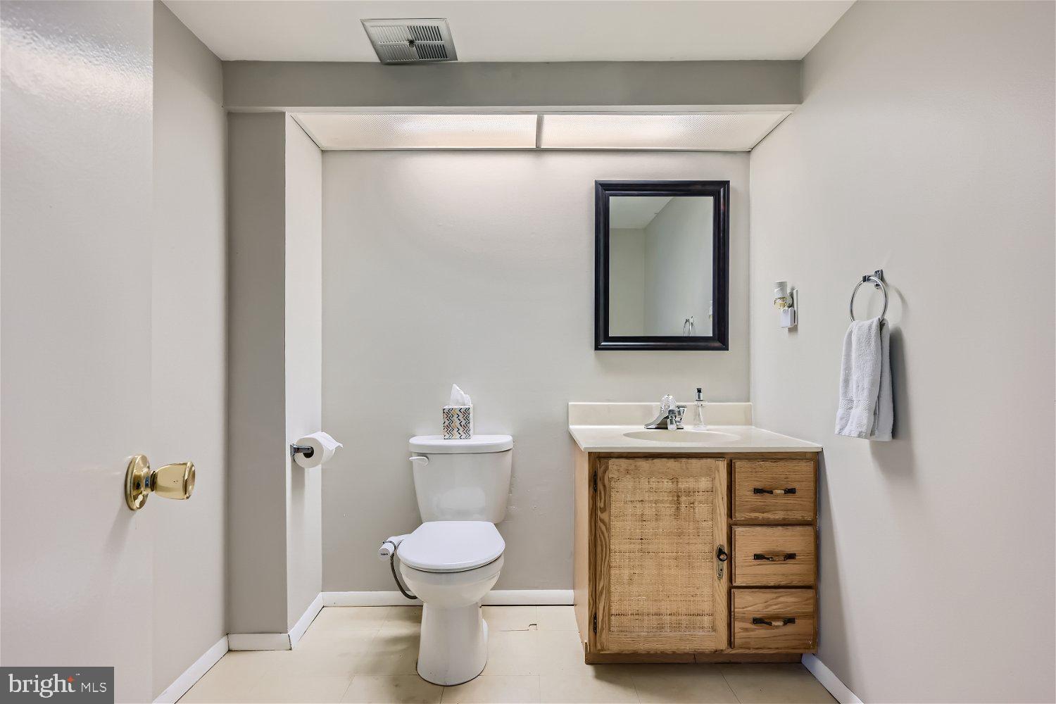 13 FLANDERS RIDGE COURT