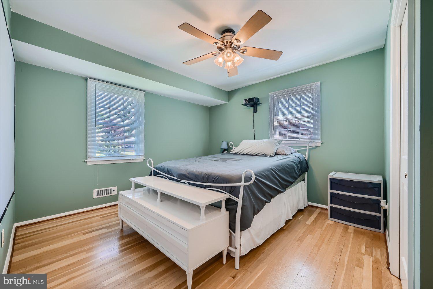 13 FLANDERS RIDGE COURT